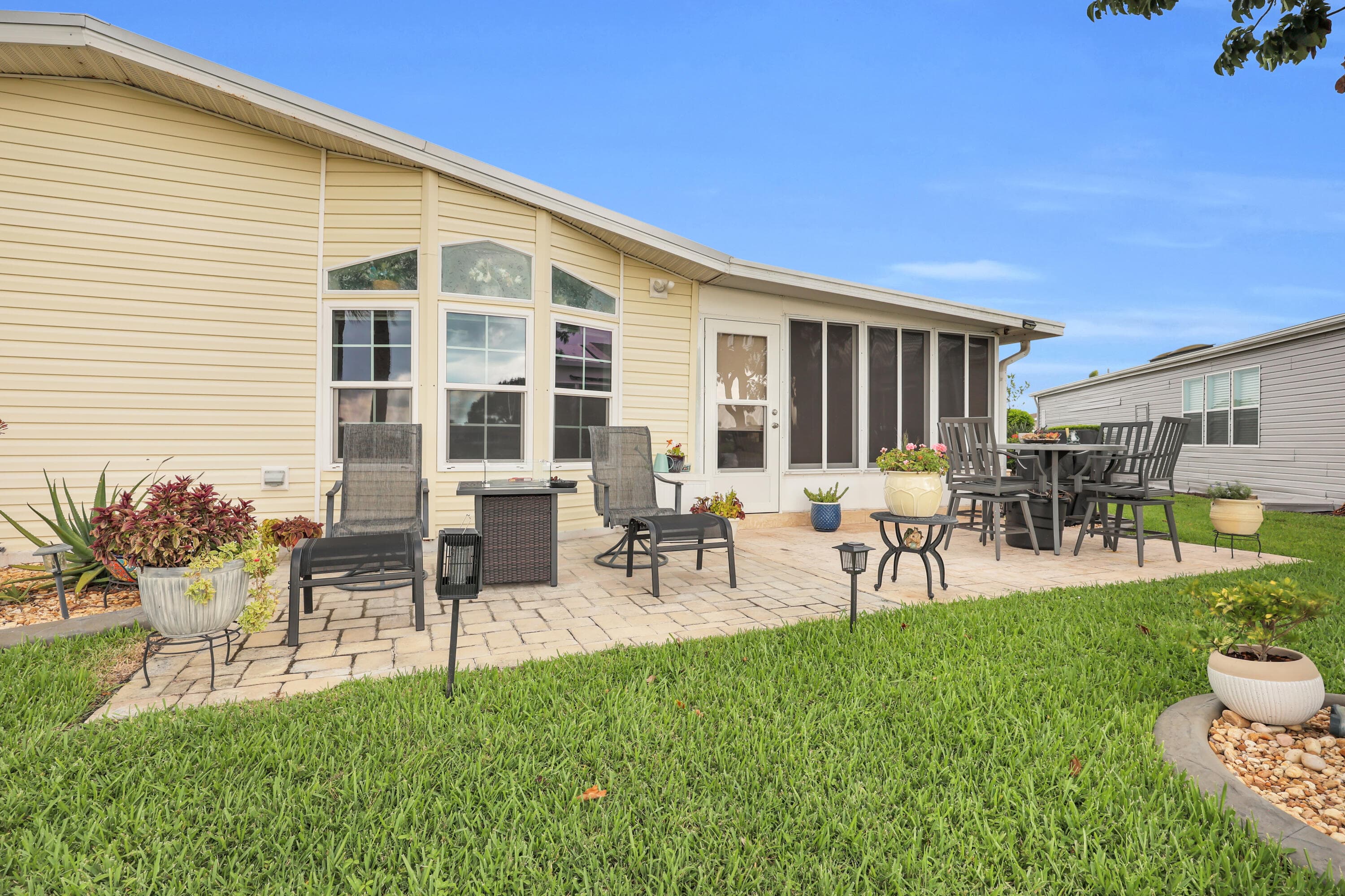 7838 MEADOWLARK Lane, Port St. Lucie, FL 34952 34