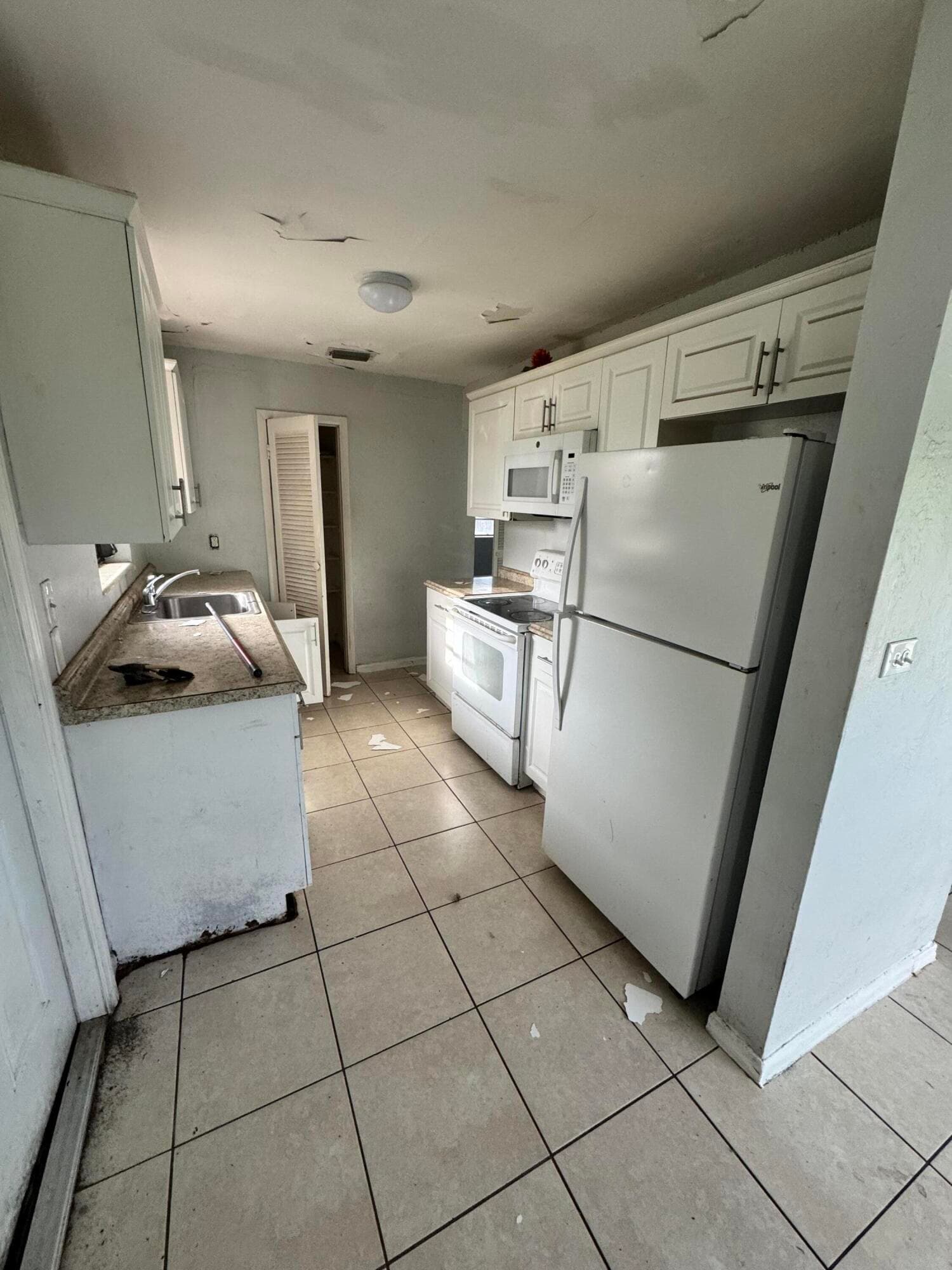 243 NE 39th Court, Deerfield Beach, FL 33064 6