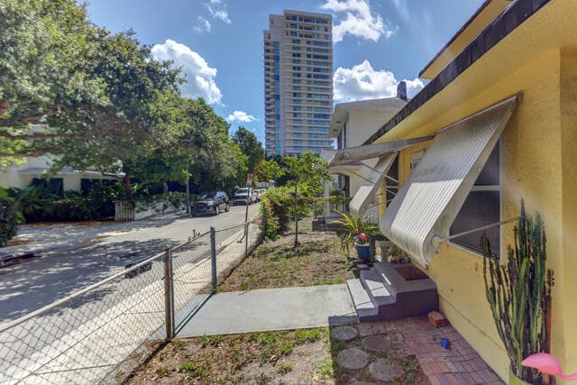 314 CRANESNEST Way, West Palm Beach, FL 33401 29