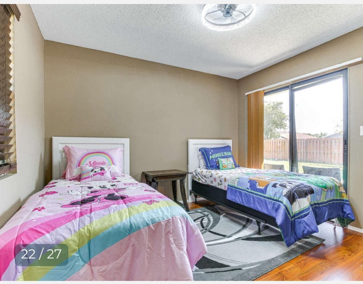 9957 NW 52ND Street, Sunrise, FL 33351 14
