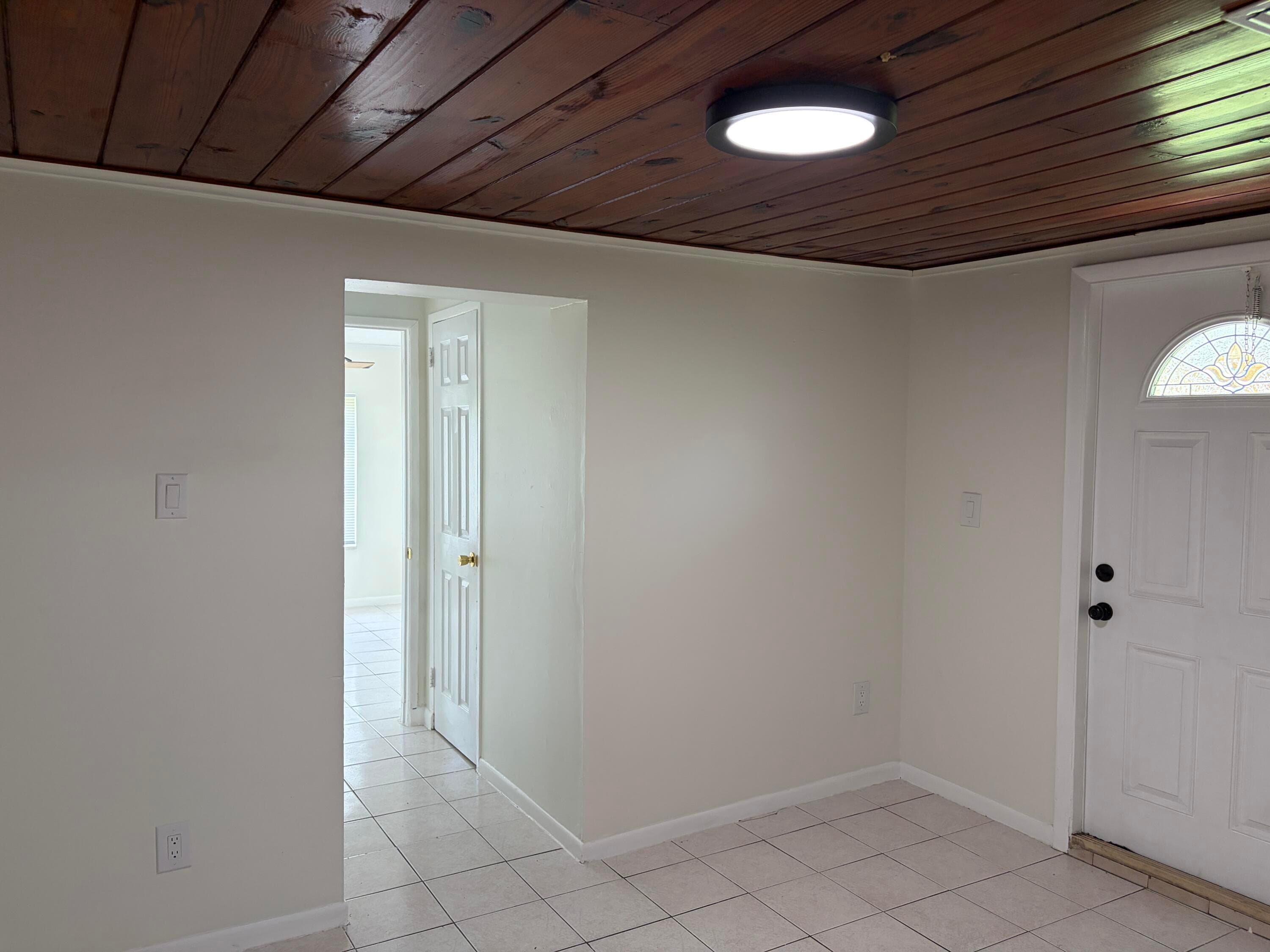 2320 SUNRISE Drive (Back Unit), West Palm Beach, FL 33415 7