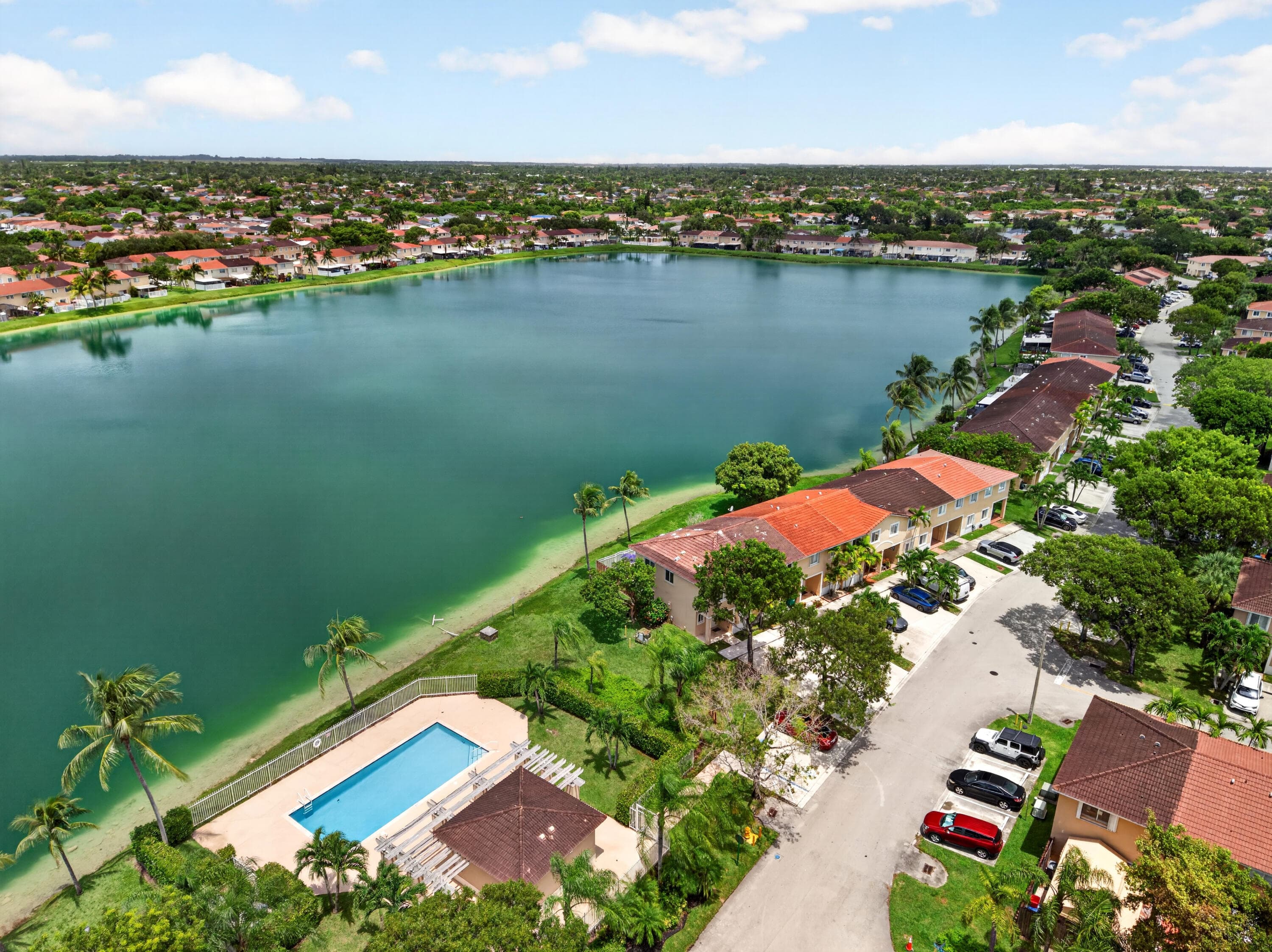 13930 SW 175th Terrace, Miami, FL 33177 16