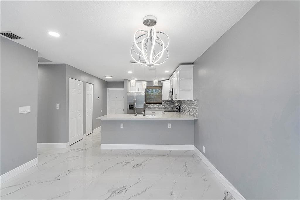 11477 NW 39th Court 305-1, Coral Springs, FL 33065 2