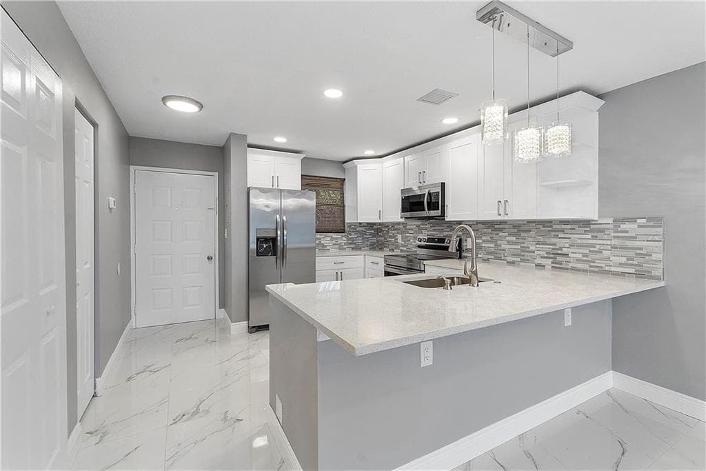 11477 NW 39th Court 305-1, Coral Springs, FL 33065 4