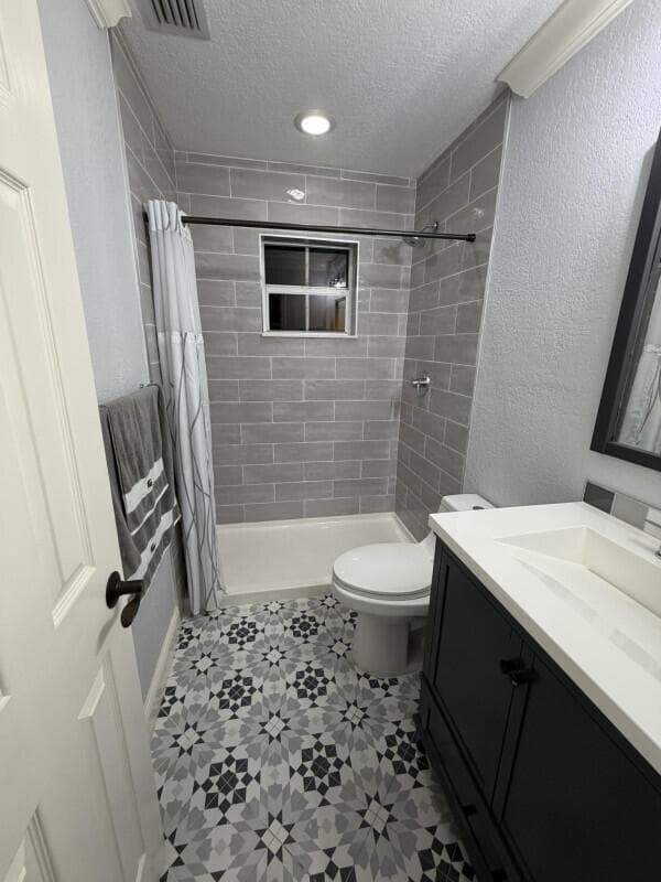 16820 NW 80th Court, Hialeah, FL 33016 32