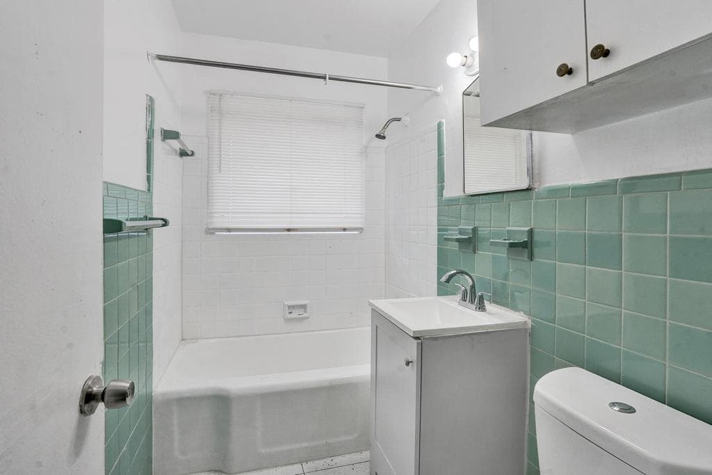 1913 Taylor Street, Hollywood, FL 33020 20