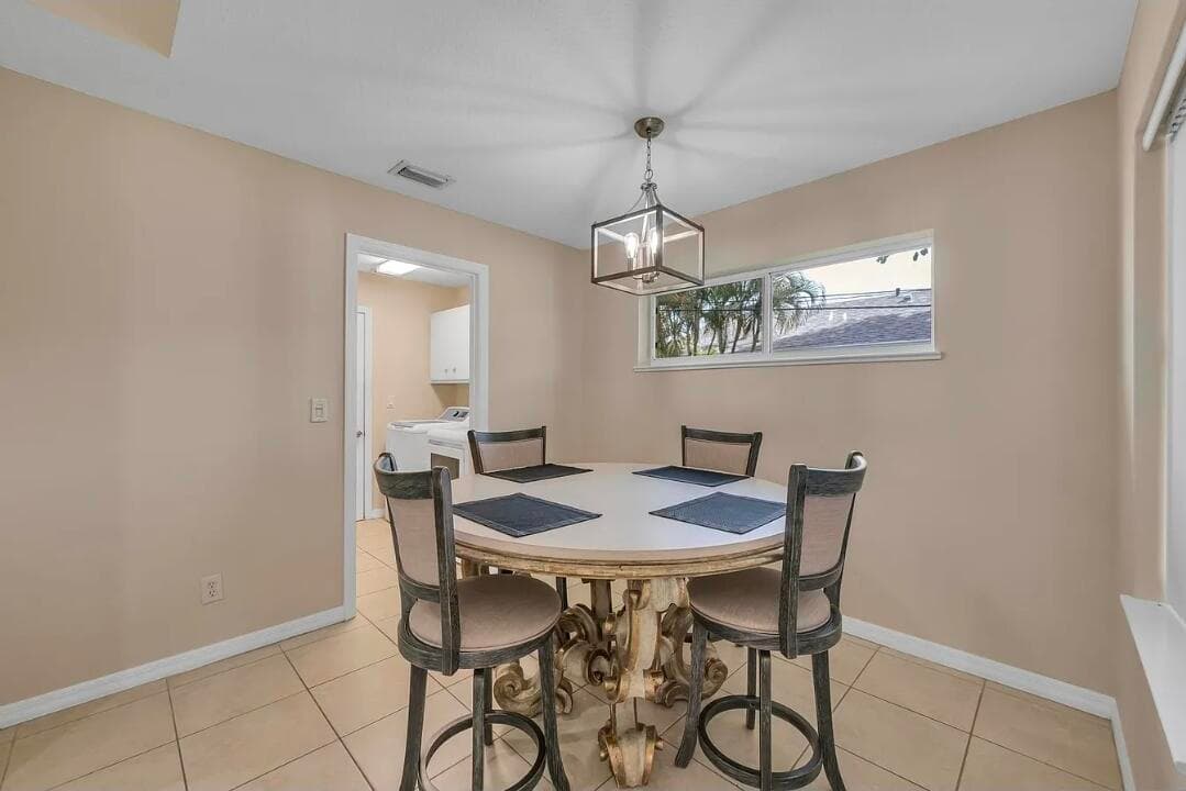 2537 SW Deckard Street, Port St. Lucie, FL 34953 6