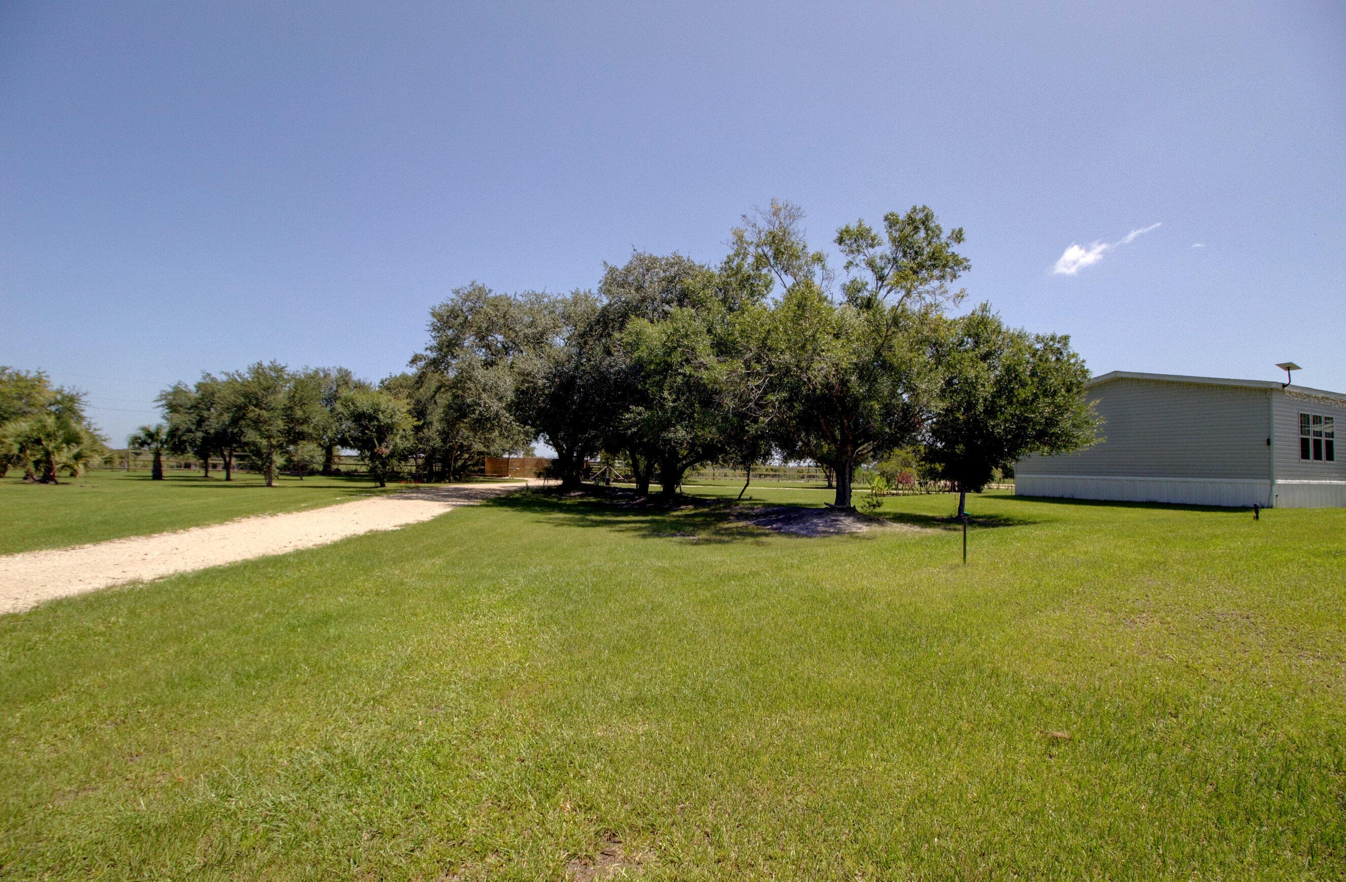 19034 NW 292ND Street, Okeechobee, FL 34972 28