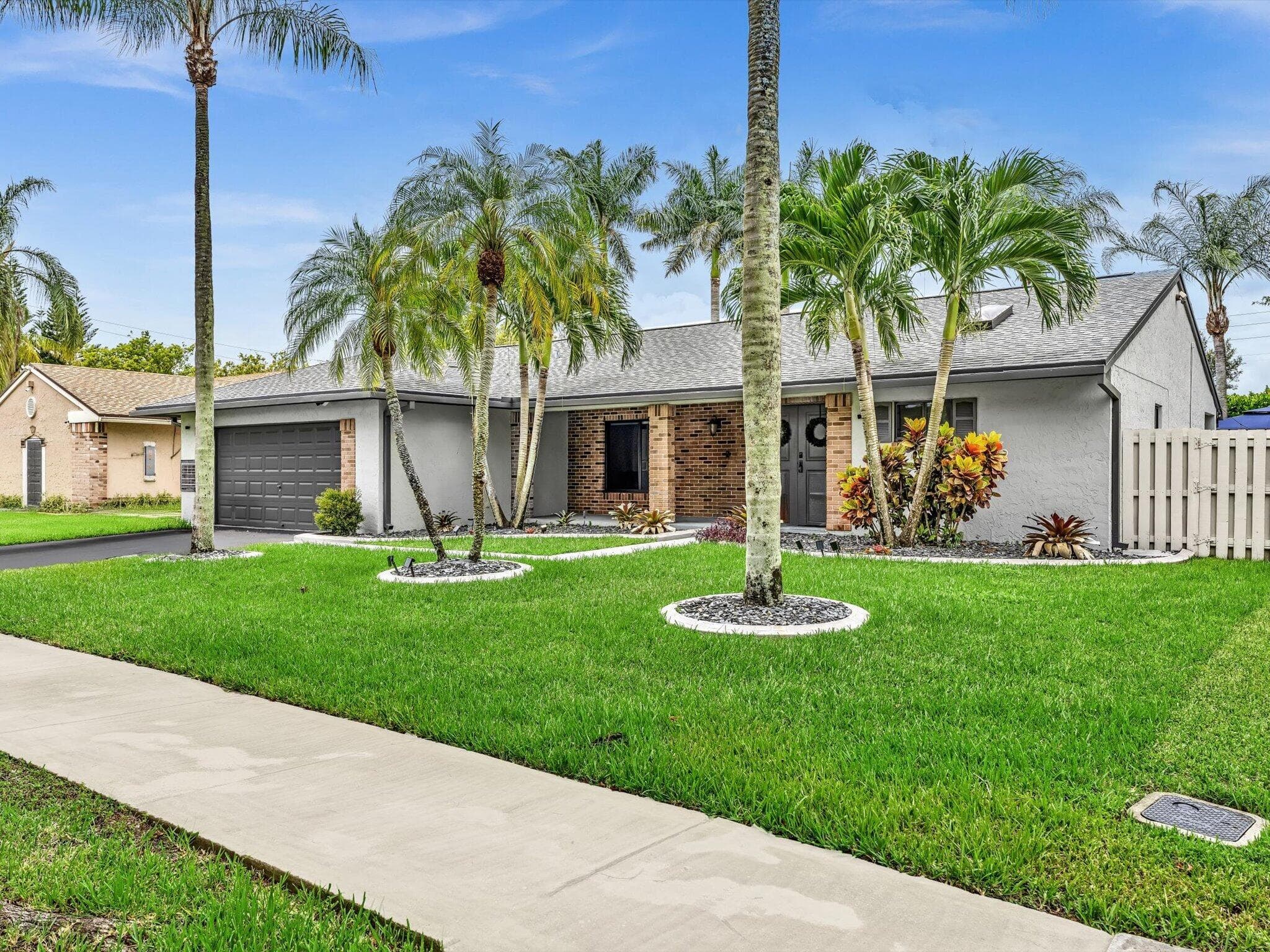 1341 White Stone Way, Davie, FL 33325 2