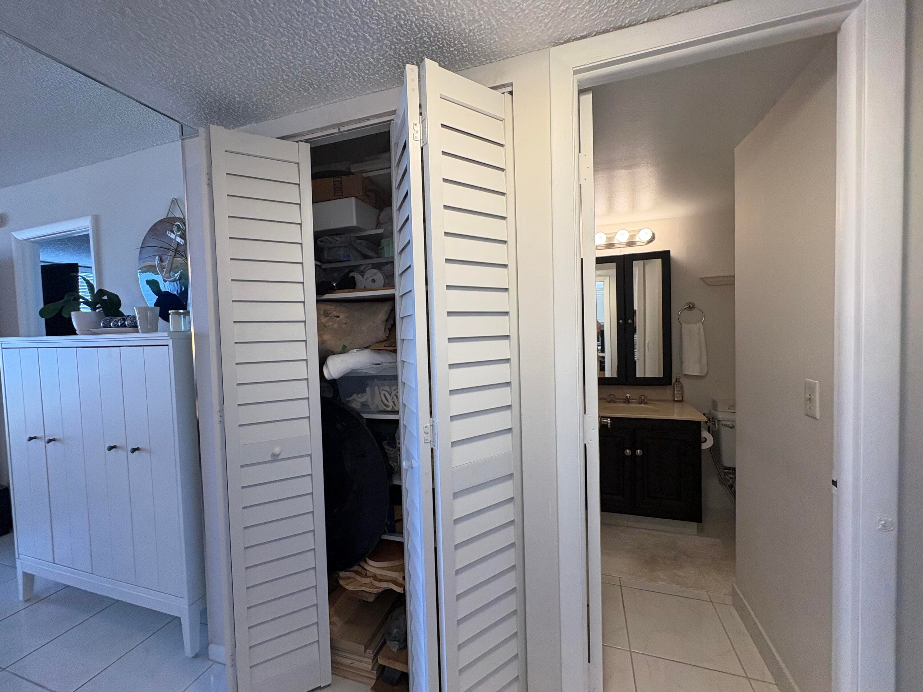 1009 N Ocean Boulevard 607, Pompano Beach, FL 33062 18
