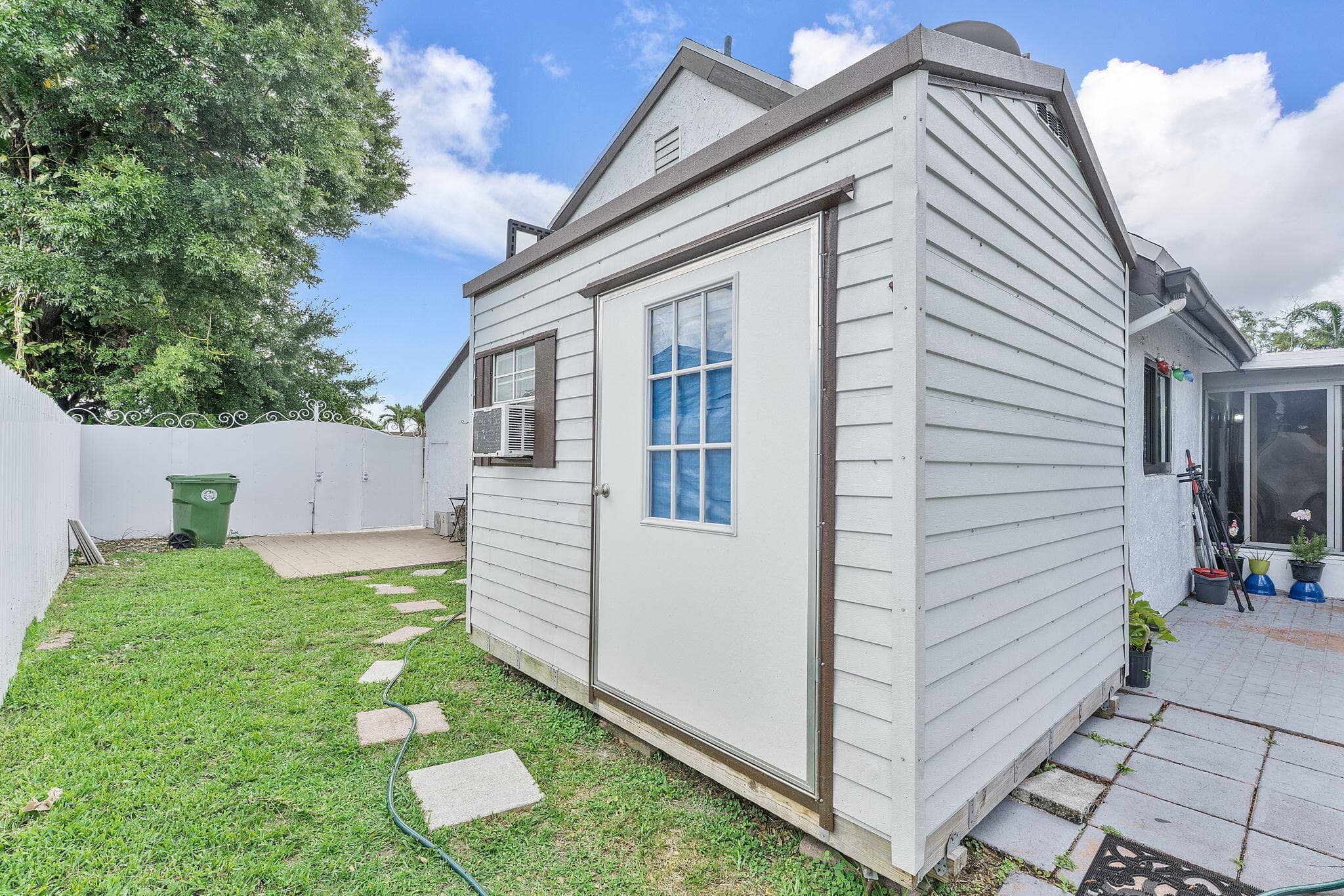 400 NW 98TH Avenue, Pembroke Pines, FL 33024 36