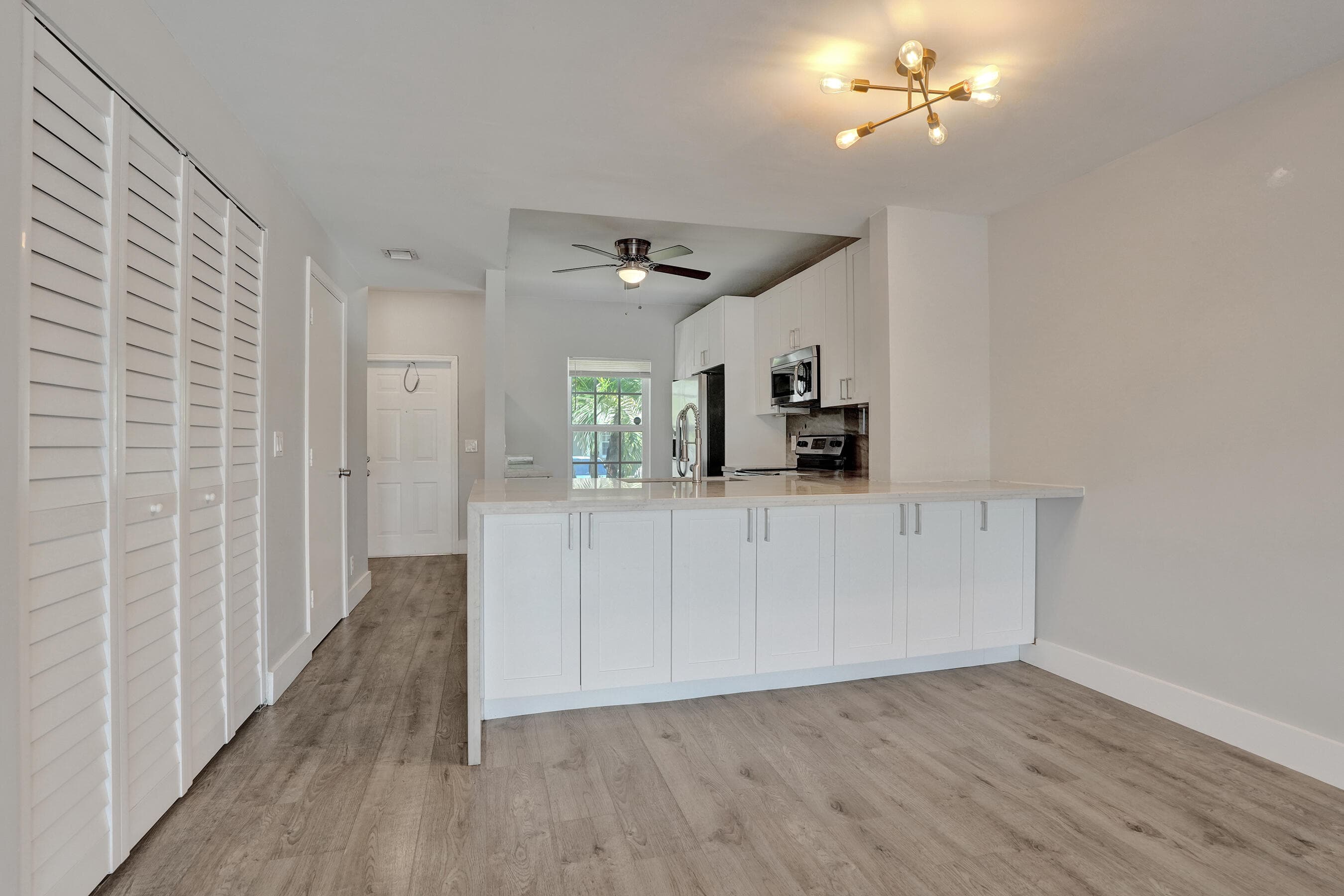 9913 NW 57TH Manor ., Coral Springs, FL 33076 12