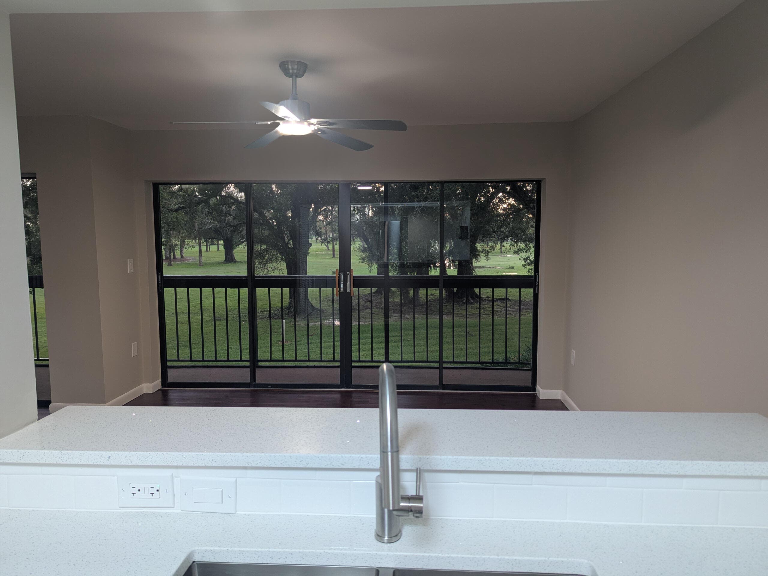 9460 MEADOWOOD Drive 203, Fort Pierce, FL 34951 6