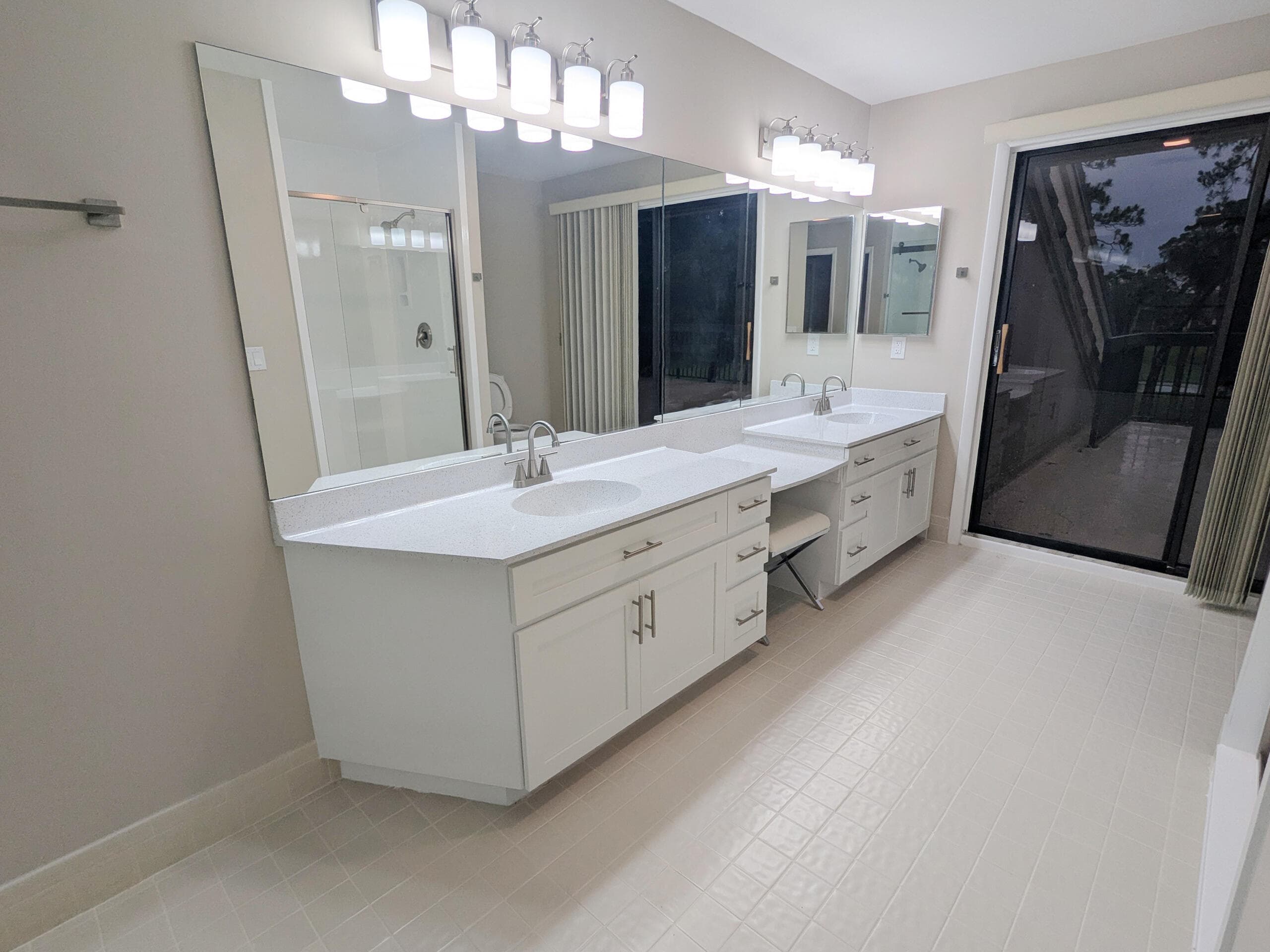 9460 MEADOWOOD Drive 203, Fort Pierce, FL 34951 17