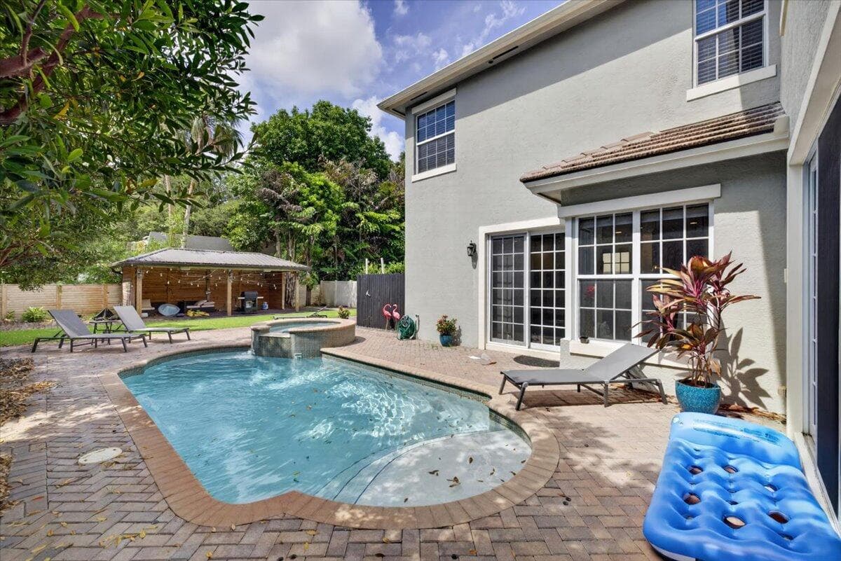 1608 SW 23rd Street, Fort Lauderdale, FL 33315 46
