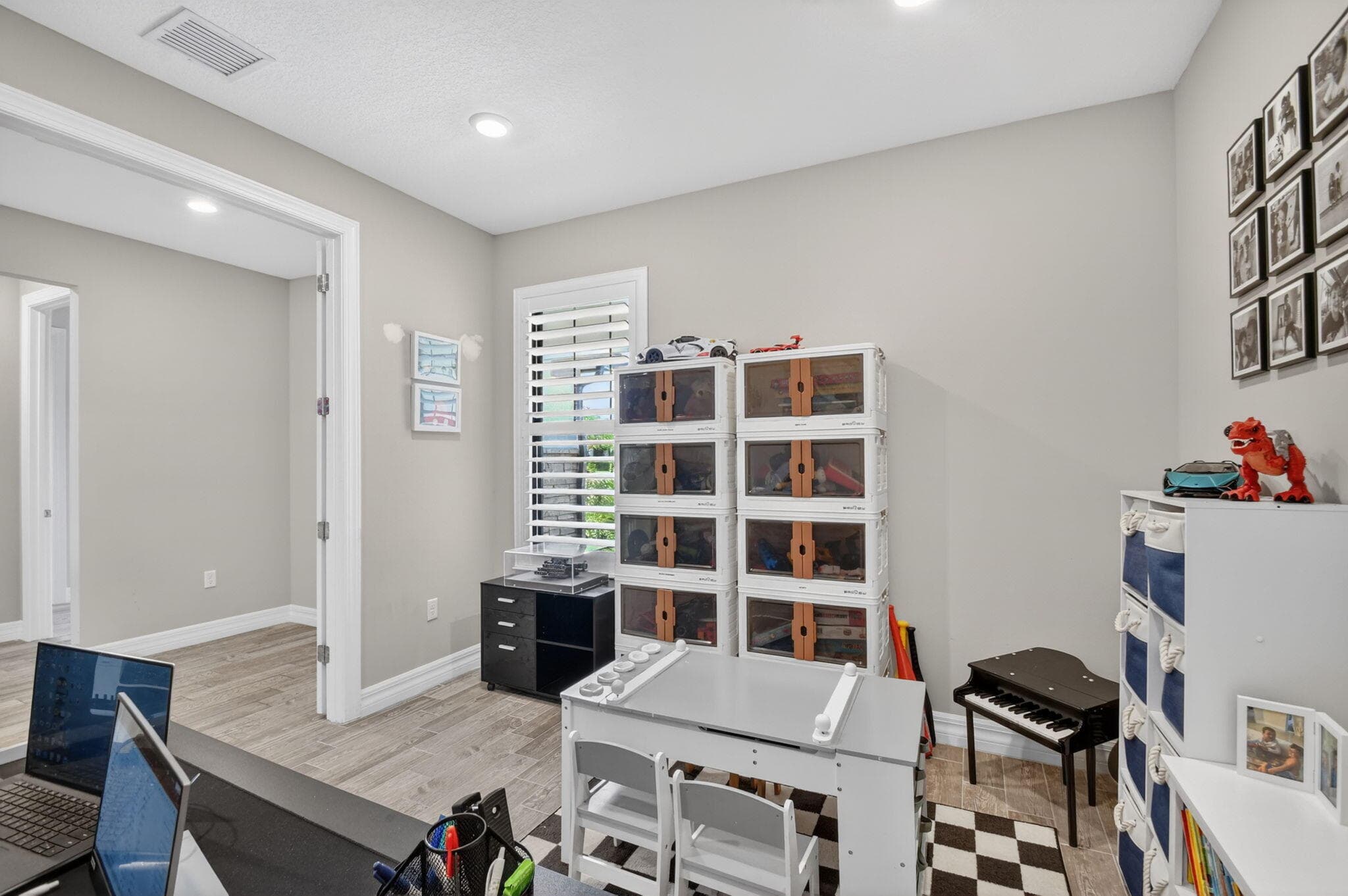 8433 Vaulting Drive, Lake Worth, FL 33467 34