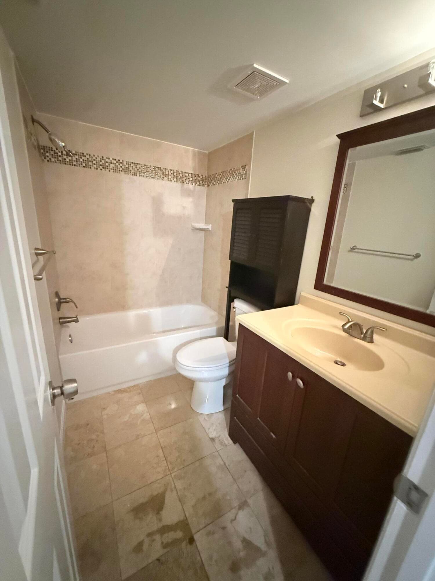 2050 Oleander Boulevard 6-202, Fort Pierce, FL 34950 15