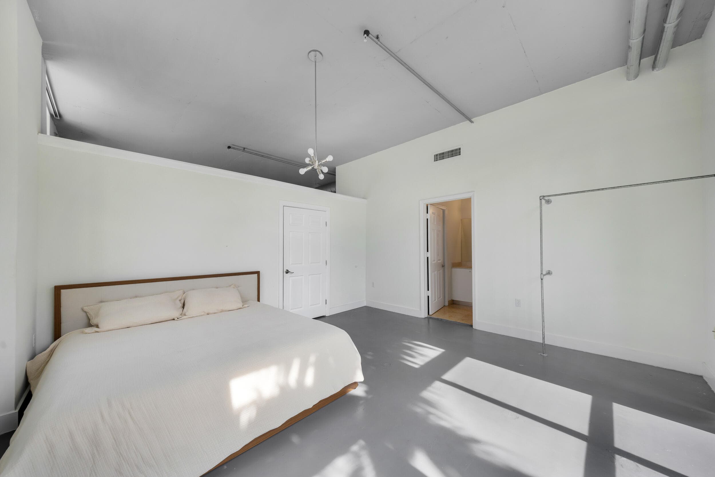 2100 VAN BUREN Street 206, Hollywood, FL 33020 21