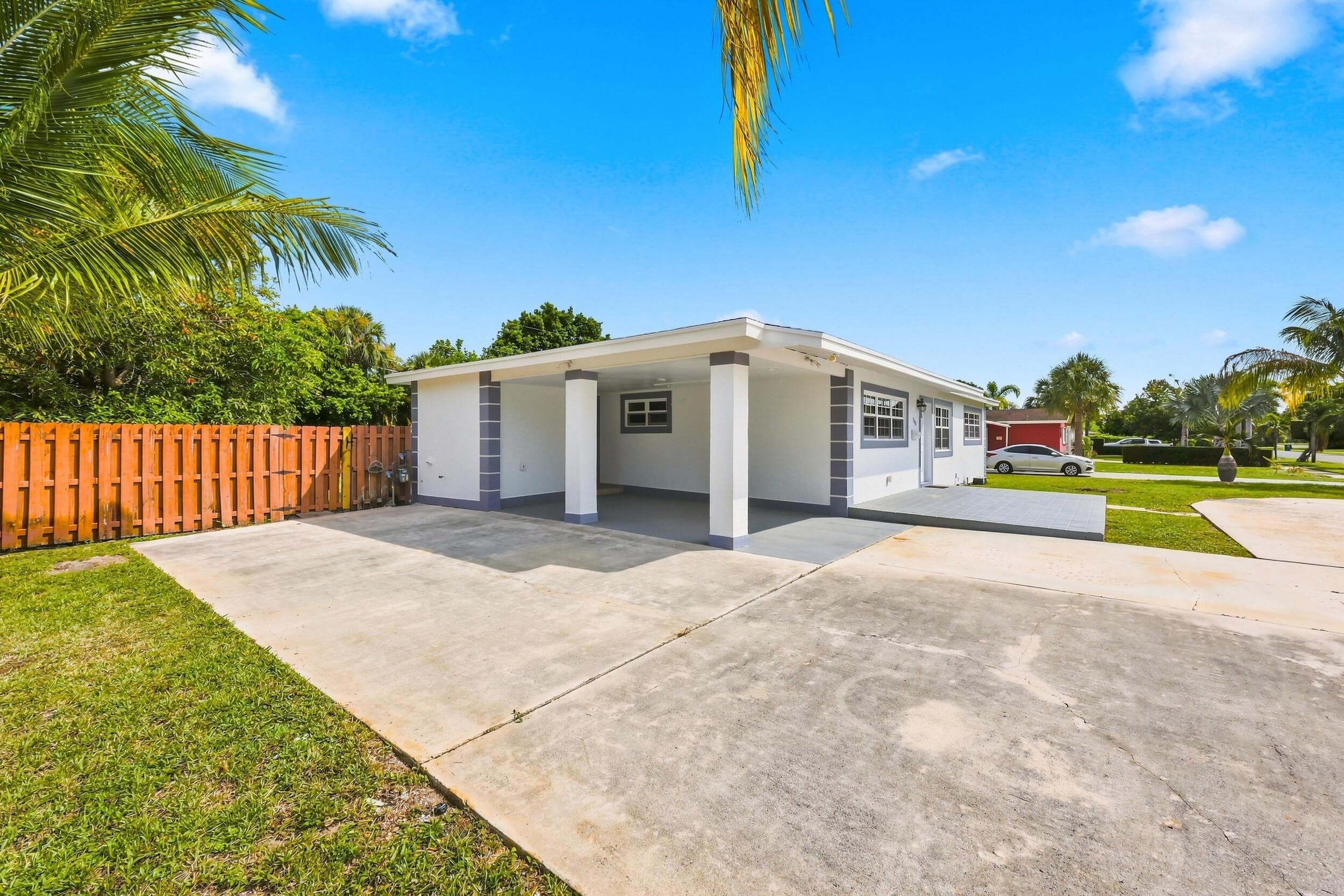1100 7TH Street, Lake Park, FL 33403 6