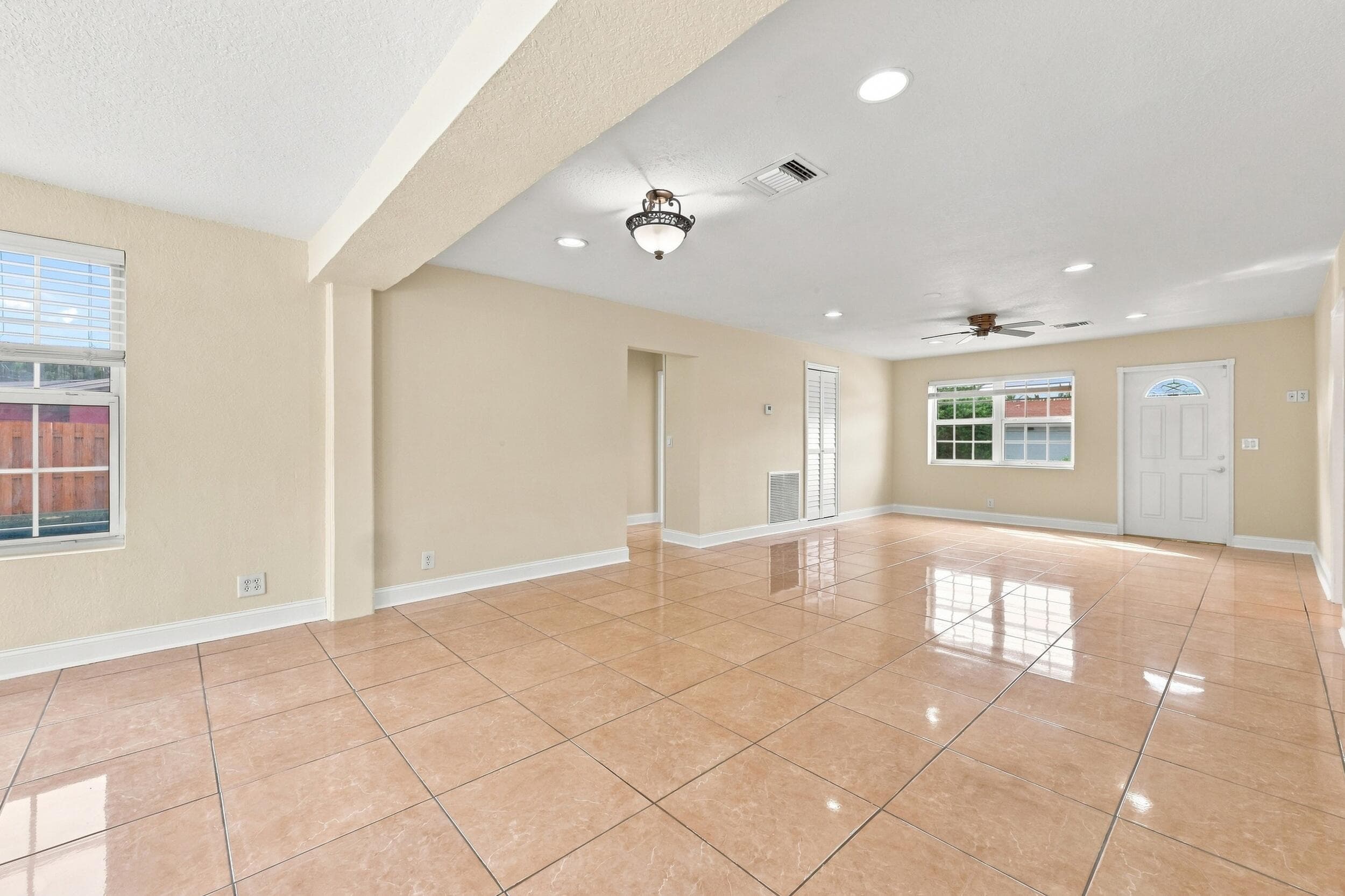 1100 7TH Street, Lake Park, FL 33403 7