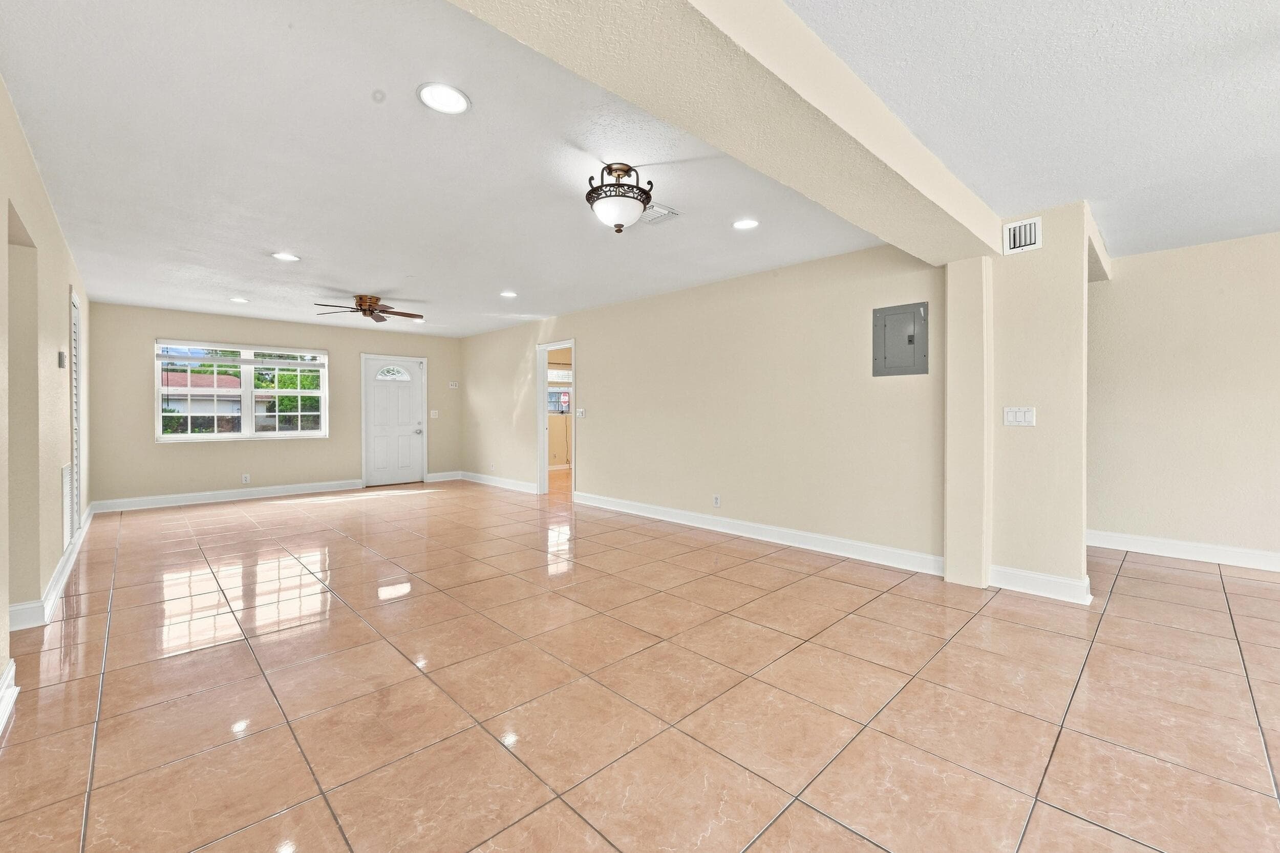 1100 7TH Street, Lake Park, FL 33403 13