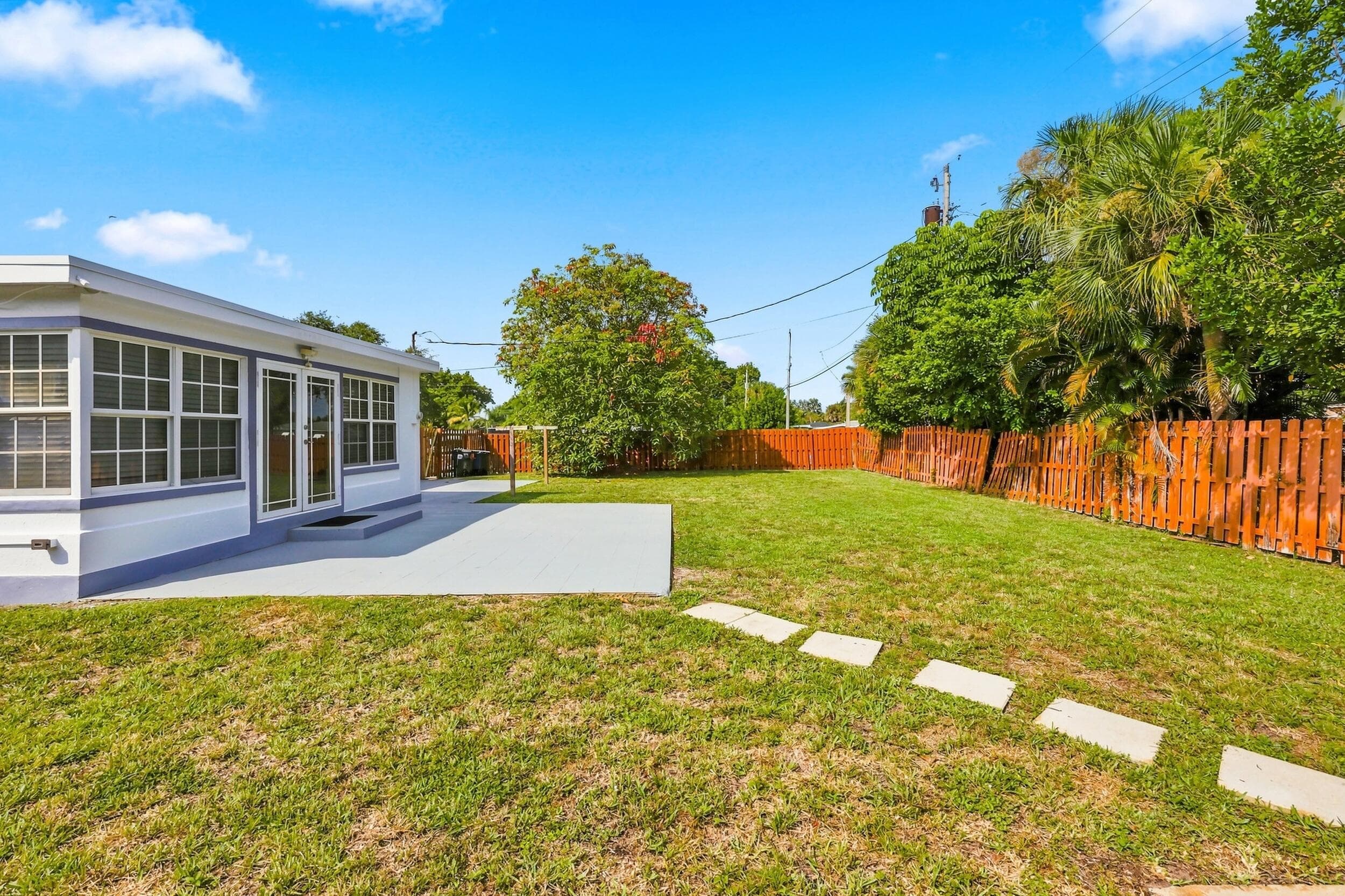 1100 7TH Street, Lake Park, FL 33403 39