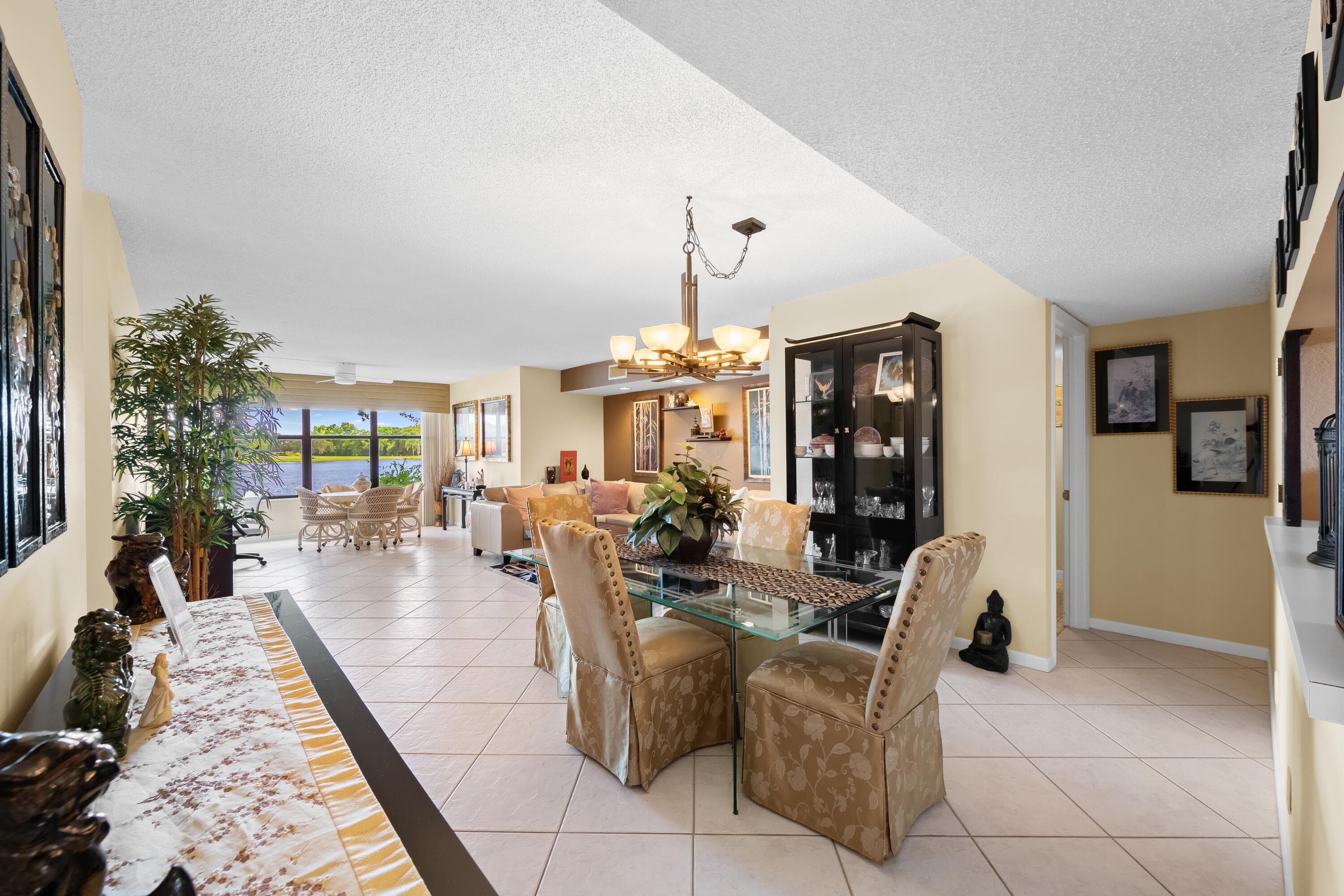 2768 CARAMBOLA Circle S 101, Coconut Creek, FL 33066 10