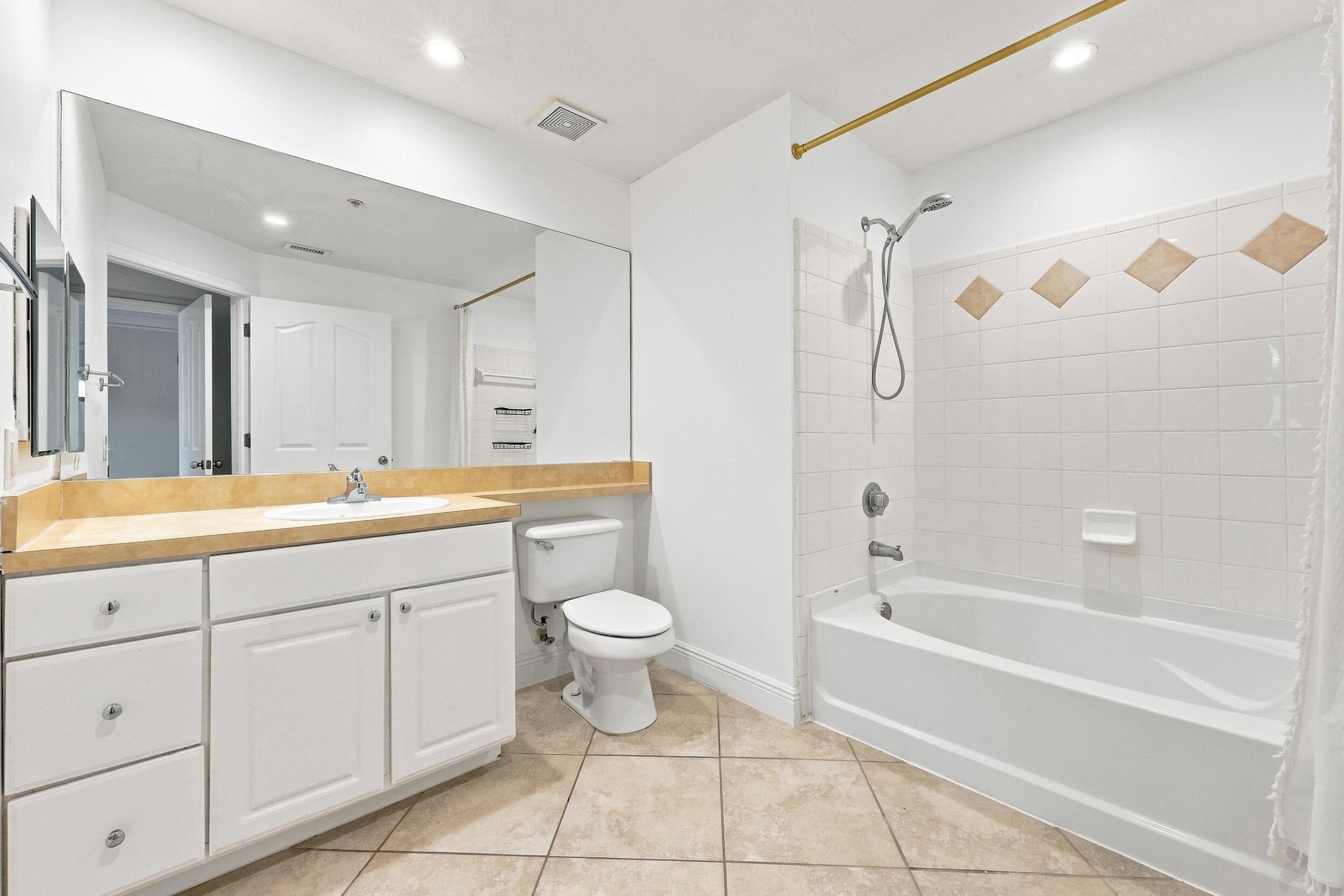 9873 Baywinds Drive 5109, West Palm Beach, FL 33411 23