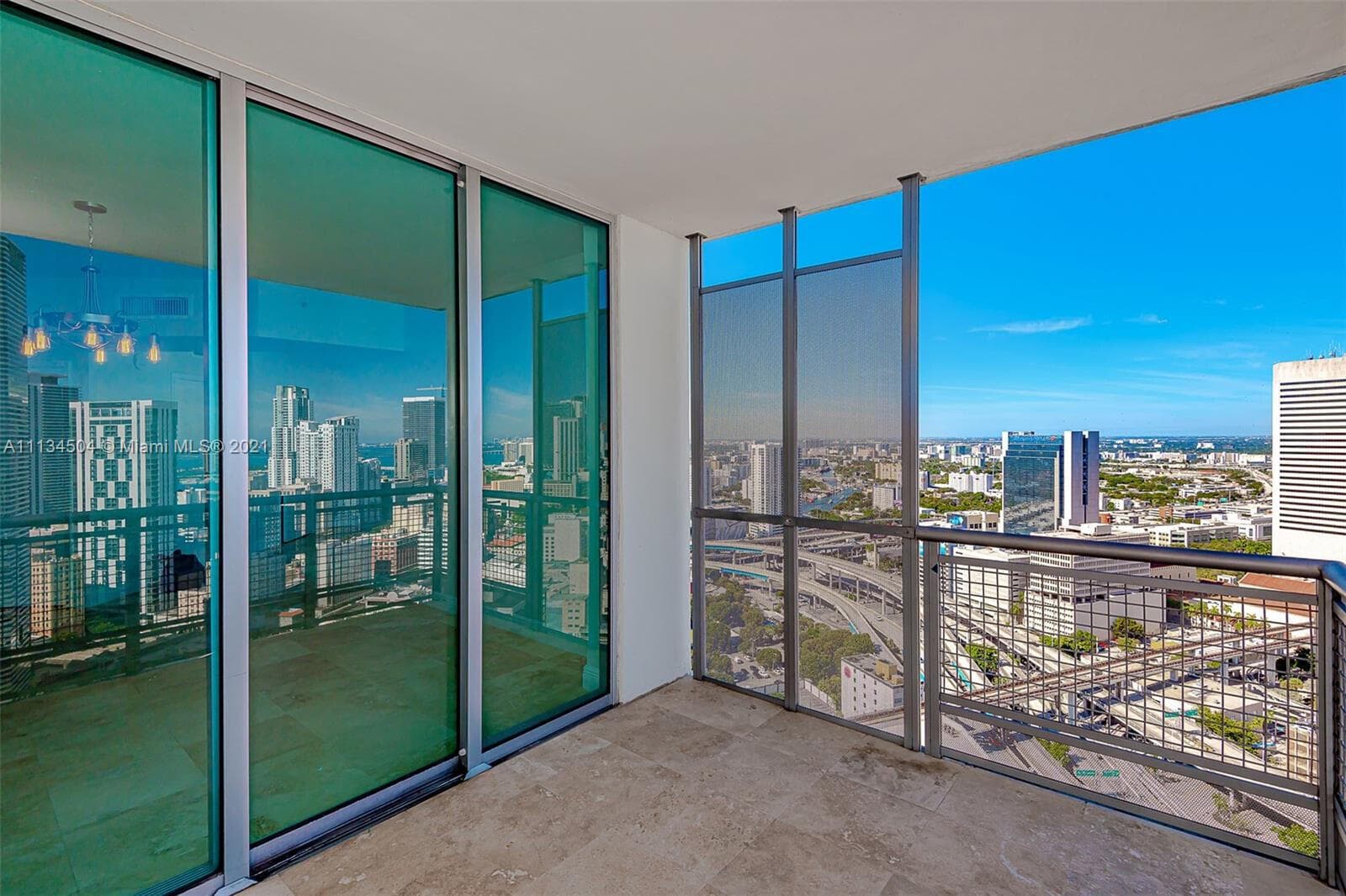 350 S MIAMI Avenue 3711, Miami, FL 33130 11