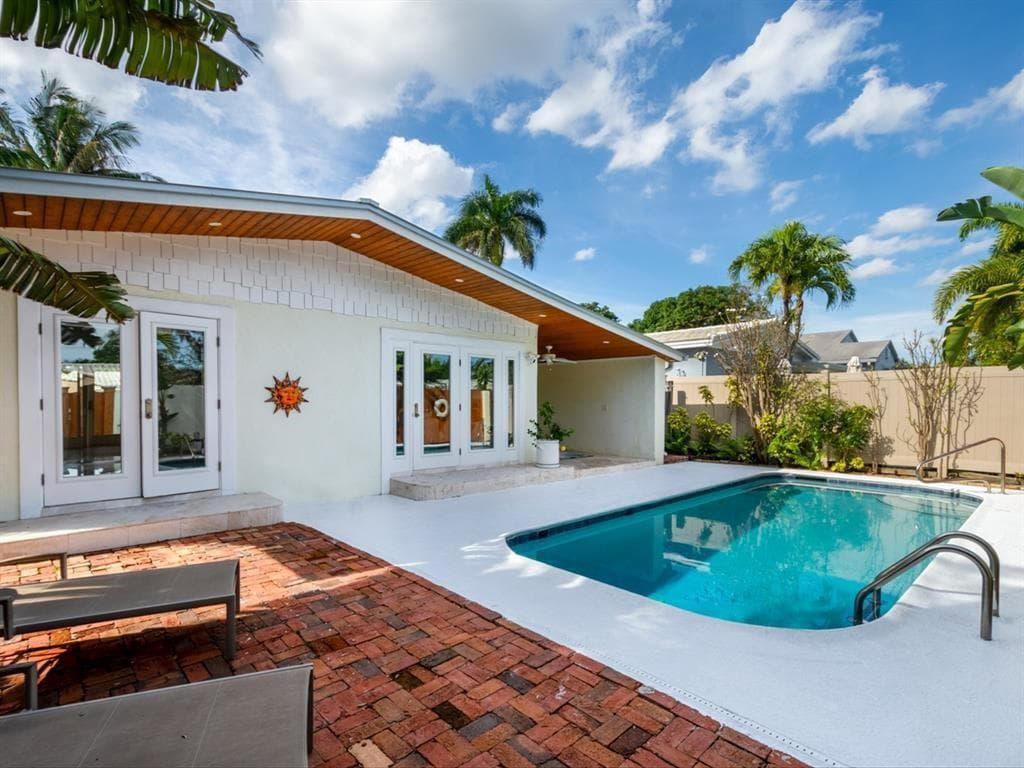 1225 NE 16TH Terrace, Fort Lauderdale, FL 33304
