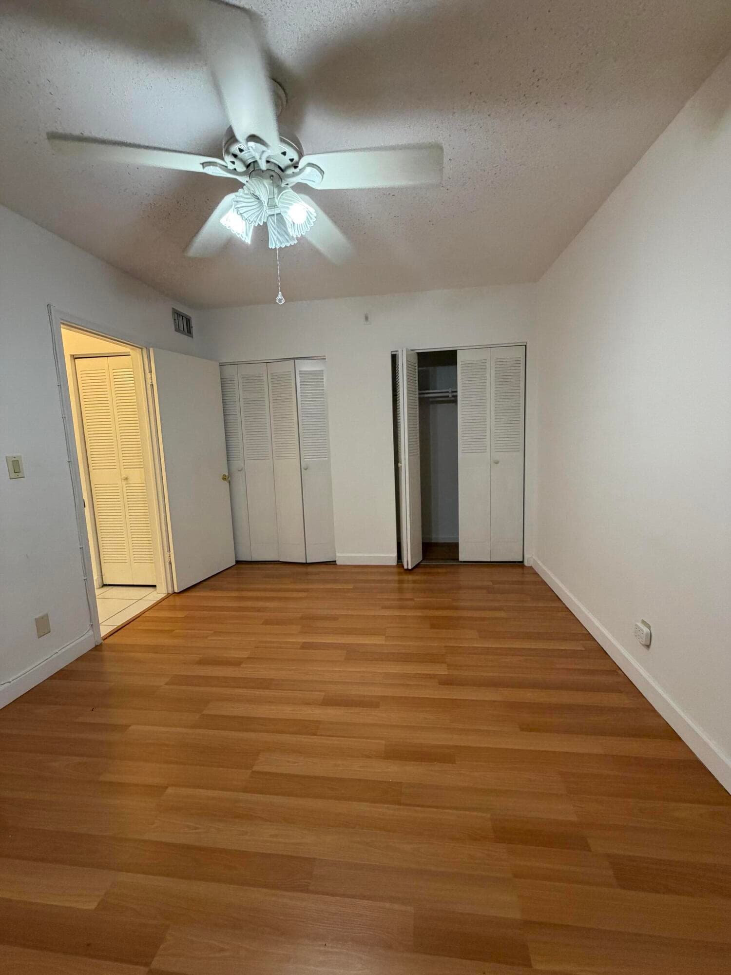 1300 N 17th Avenue 206, Hollywood, FL 33020 24