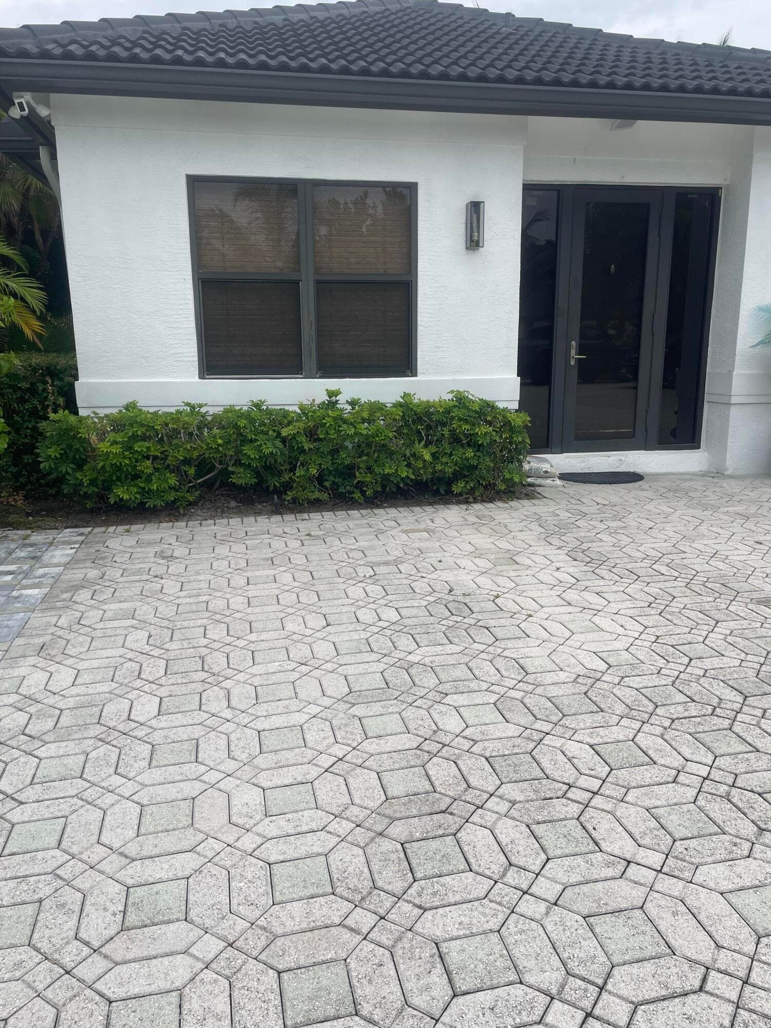 8691 MAN O WAR Road A, Palm Beach Gardens, FL 33418