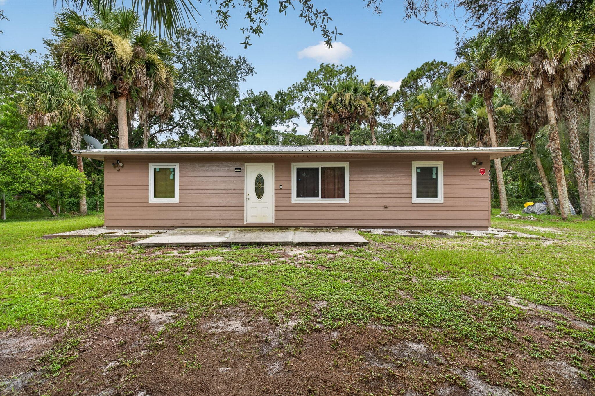 6868 E CENTER Street, Okeechobee, FL 34974 2
