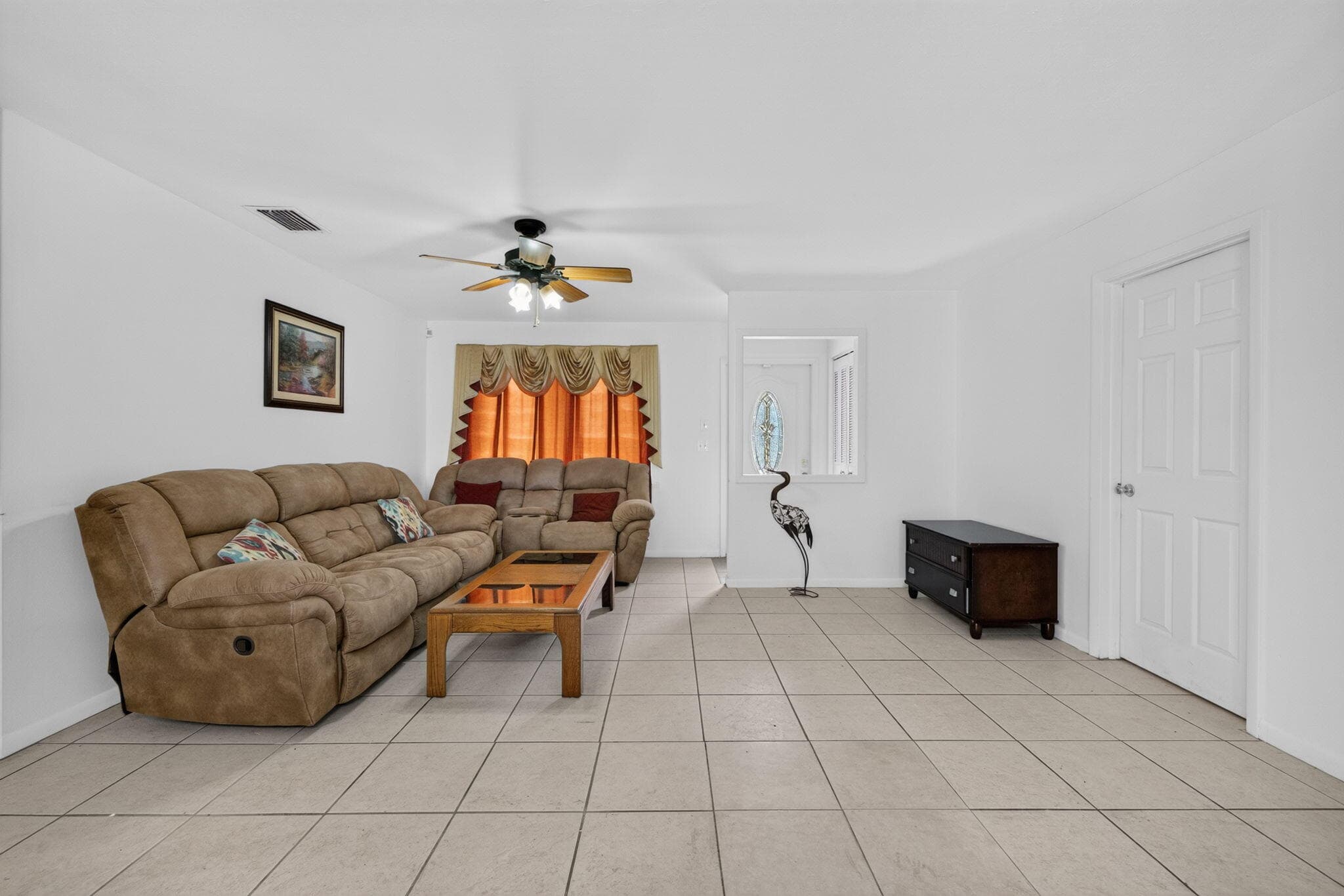 6868 E CENTER Street, Okeechobee, FL 34974 4
