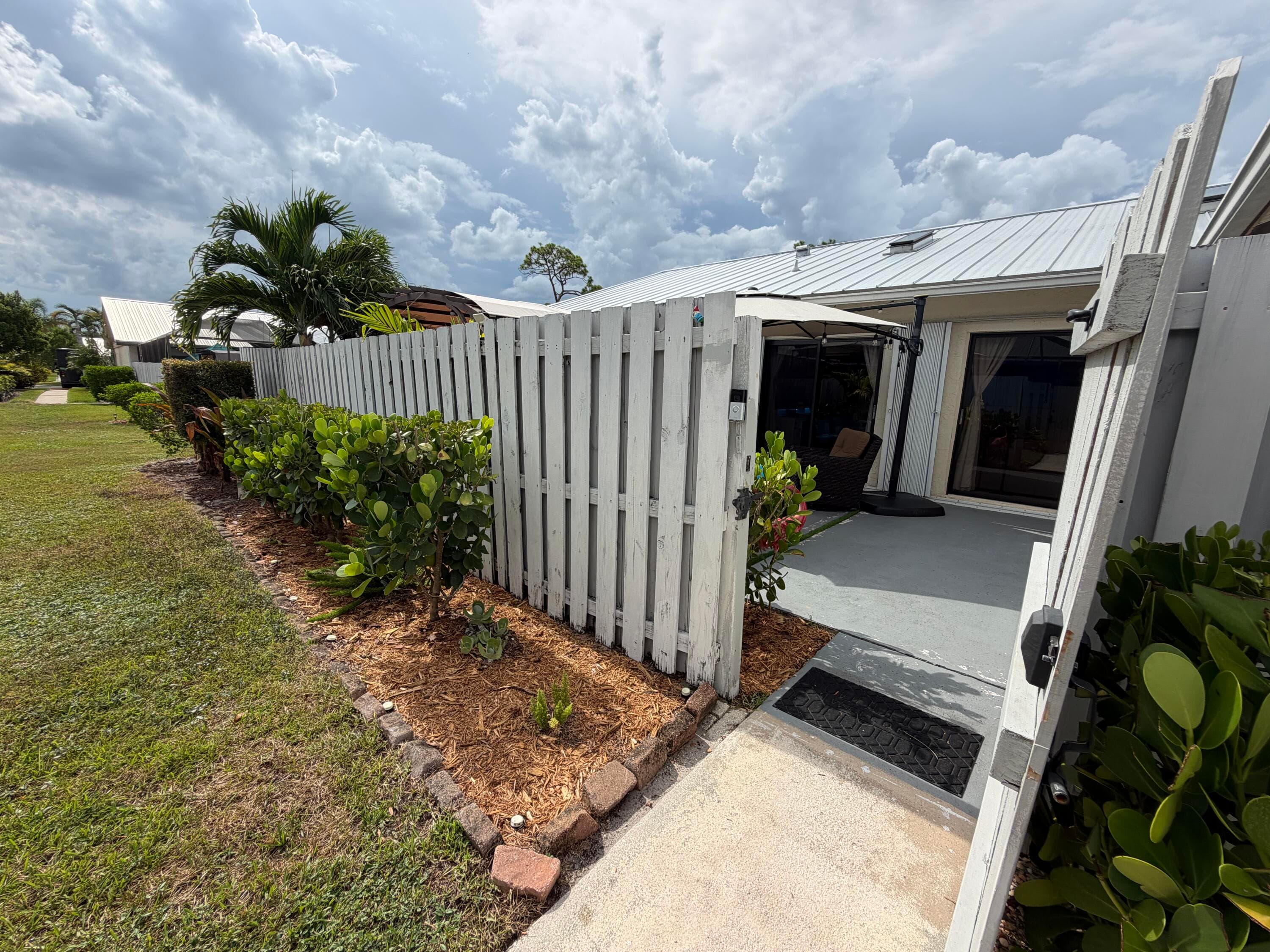 8847 THUMBWOOD Circle A, Boynton Beach, FL 33436 36