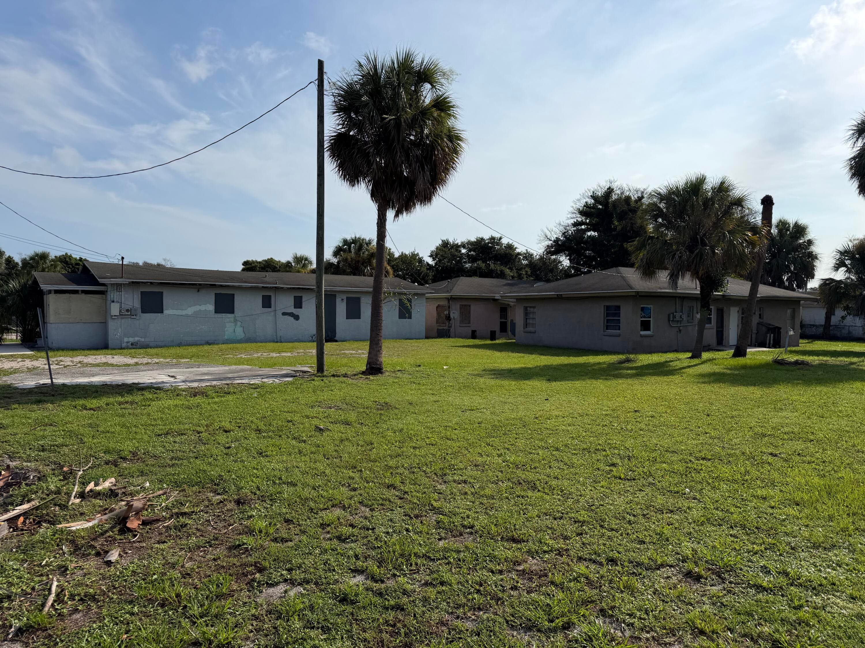 438 N 15TH Street 1 & 2, Fort Pierce, FL 34950