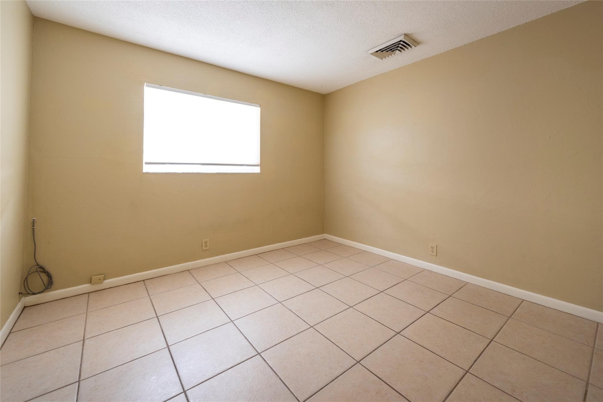 930 Mandarin Isle, Fort Lauderdale, FL 33315 16