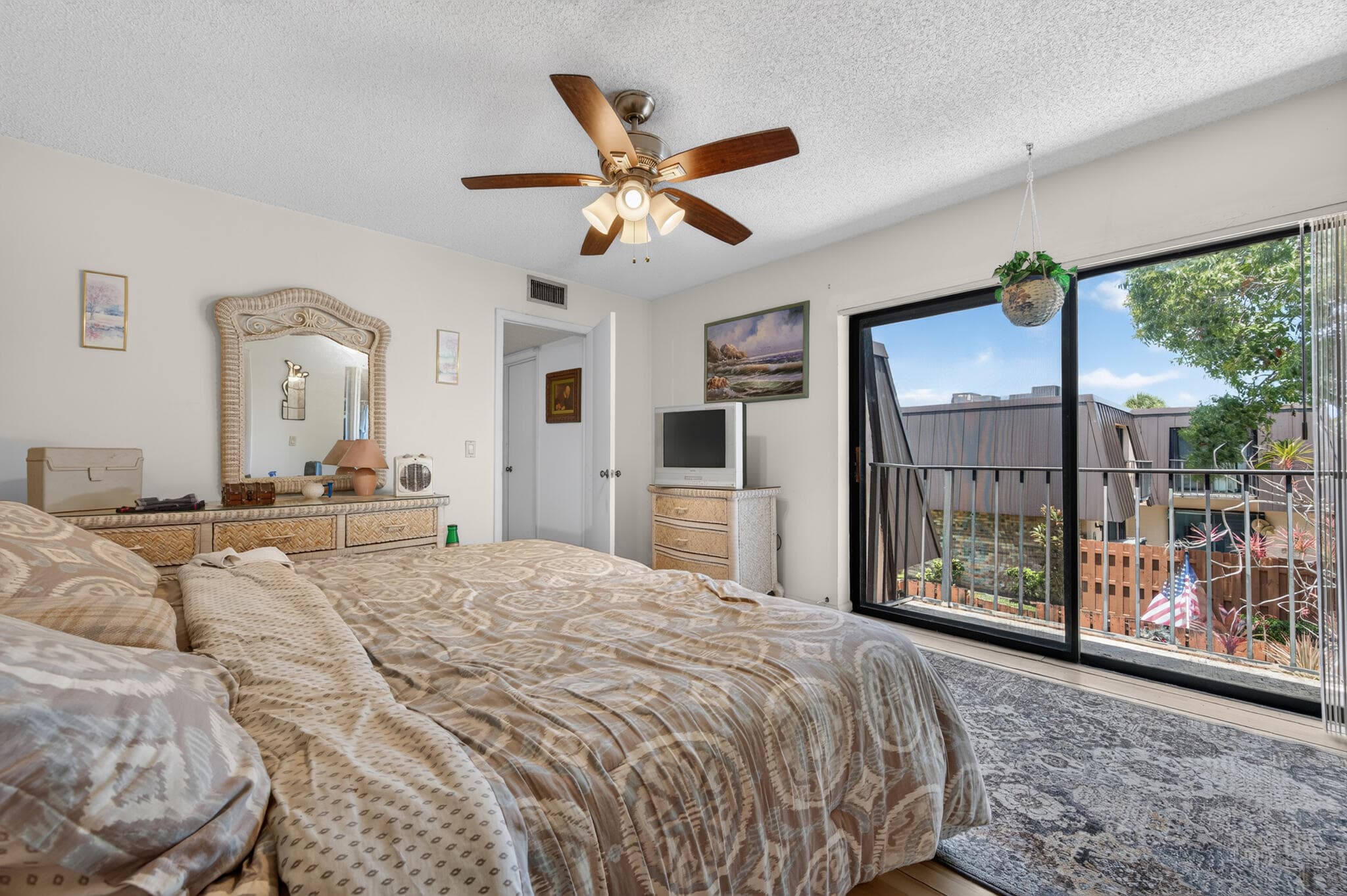 5684 SE Windsong Lane, Stuart, FL 34997 10