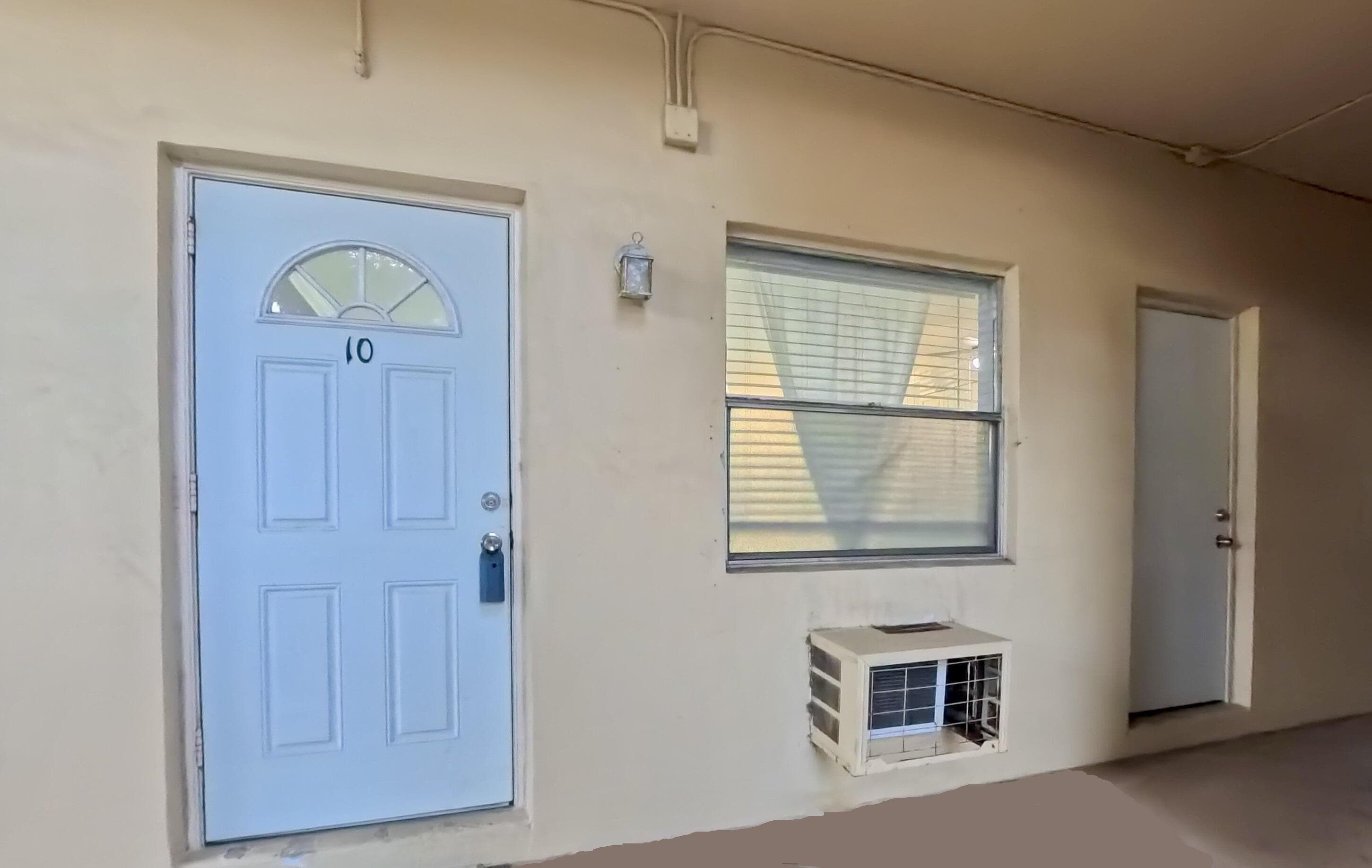 2621 Grant Street 10A, Hollywood, FL 33020 11