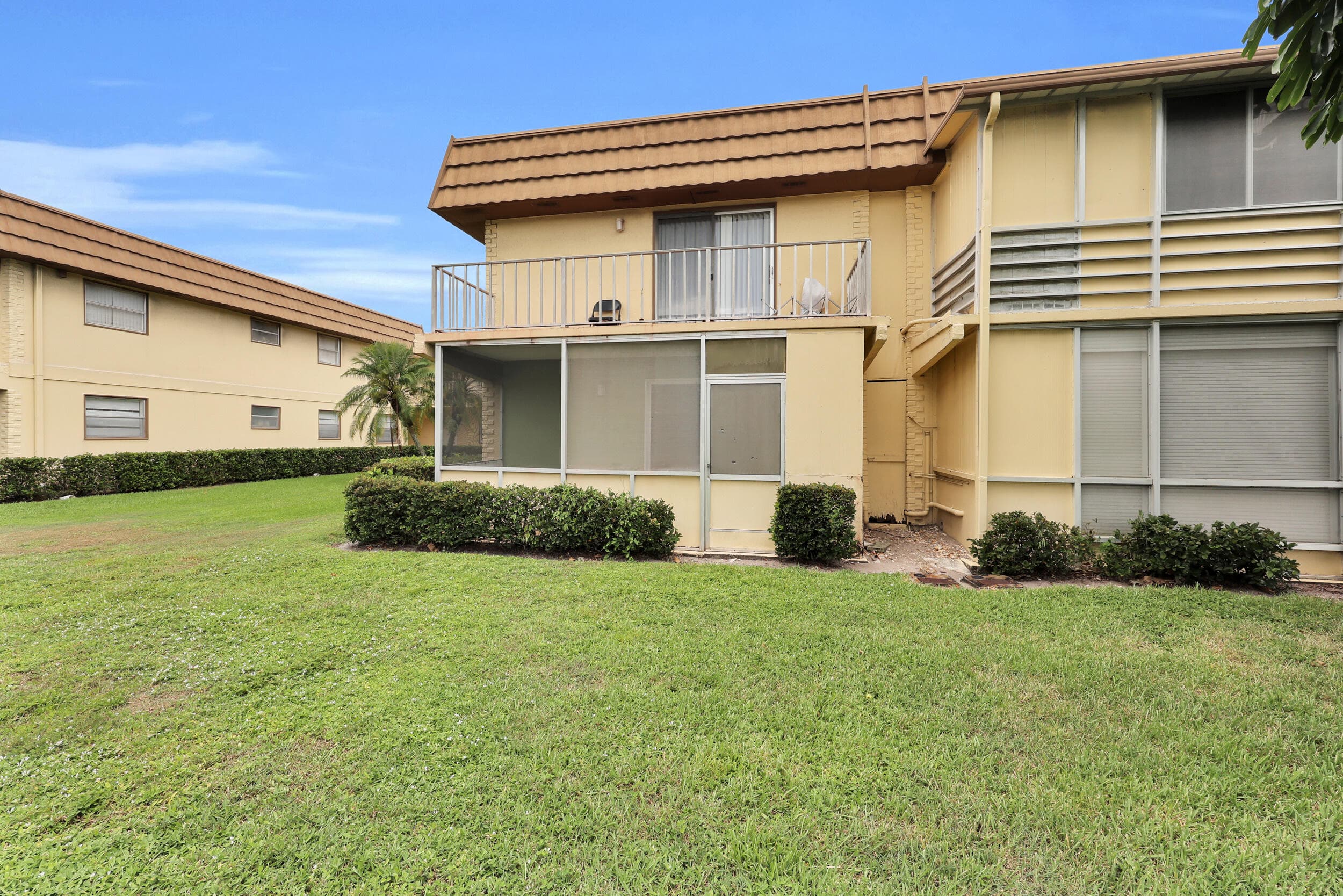 146 SAXONY D 146, Delray Beach, FL 33446 19