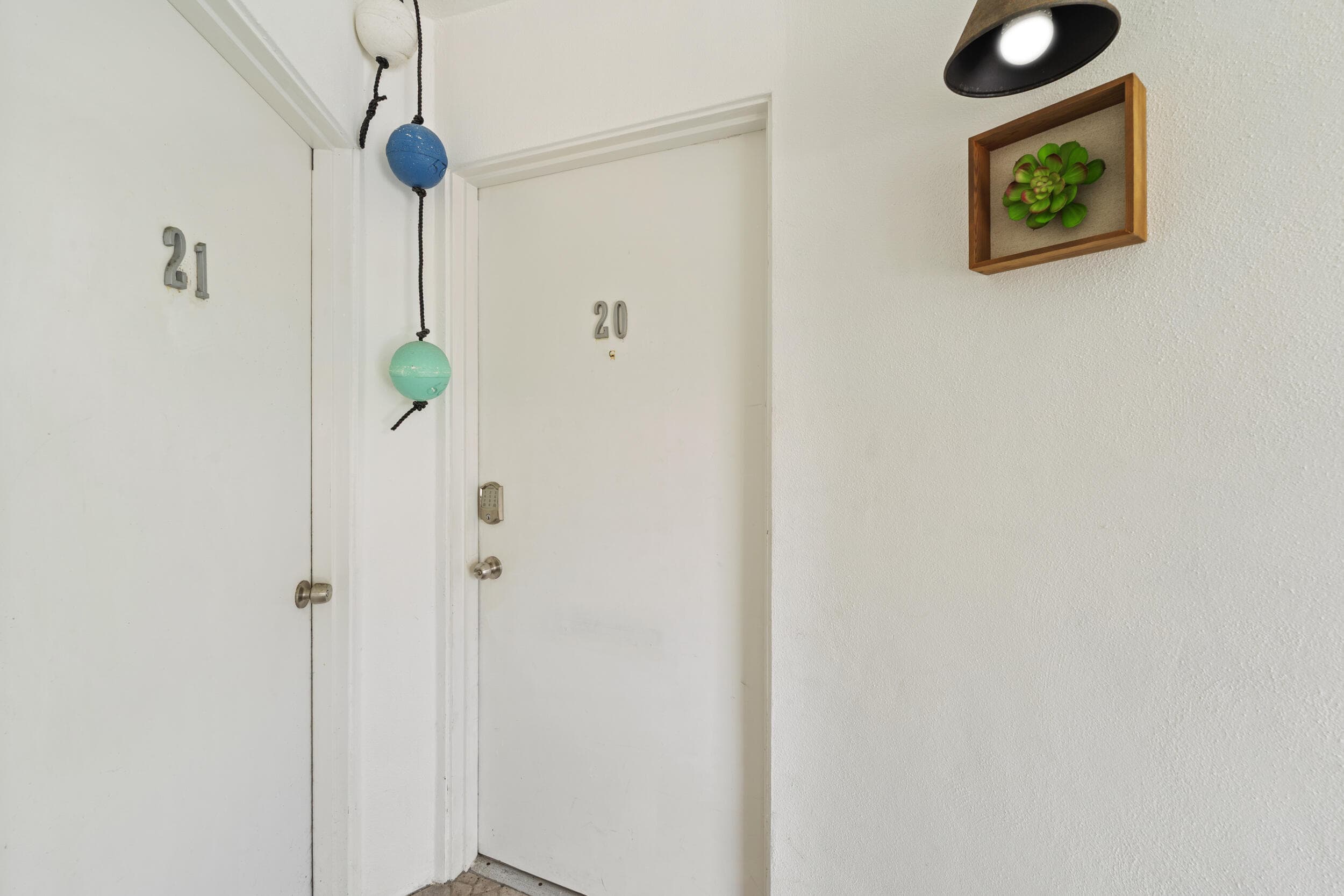 68 YACHT CLUB Drive 20, North Palm Beach, FL 33408 30