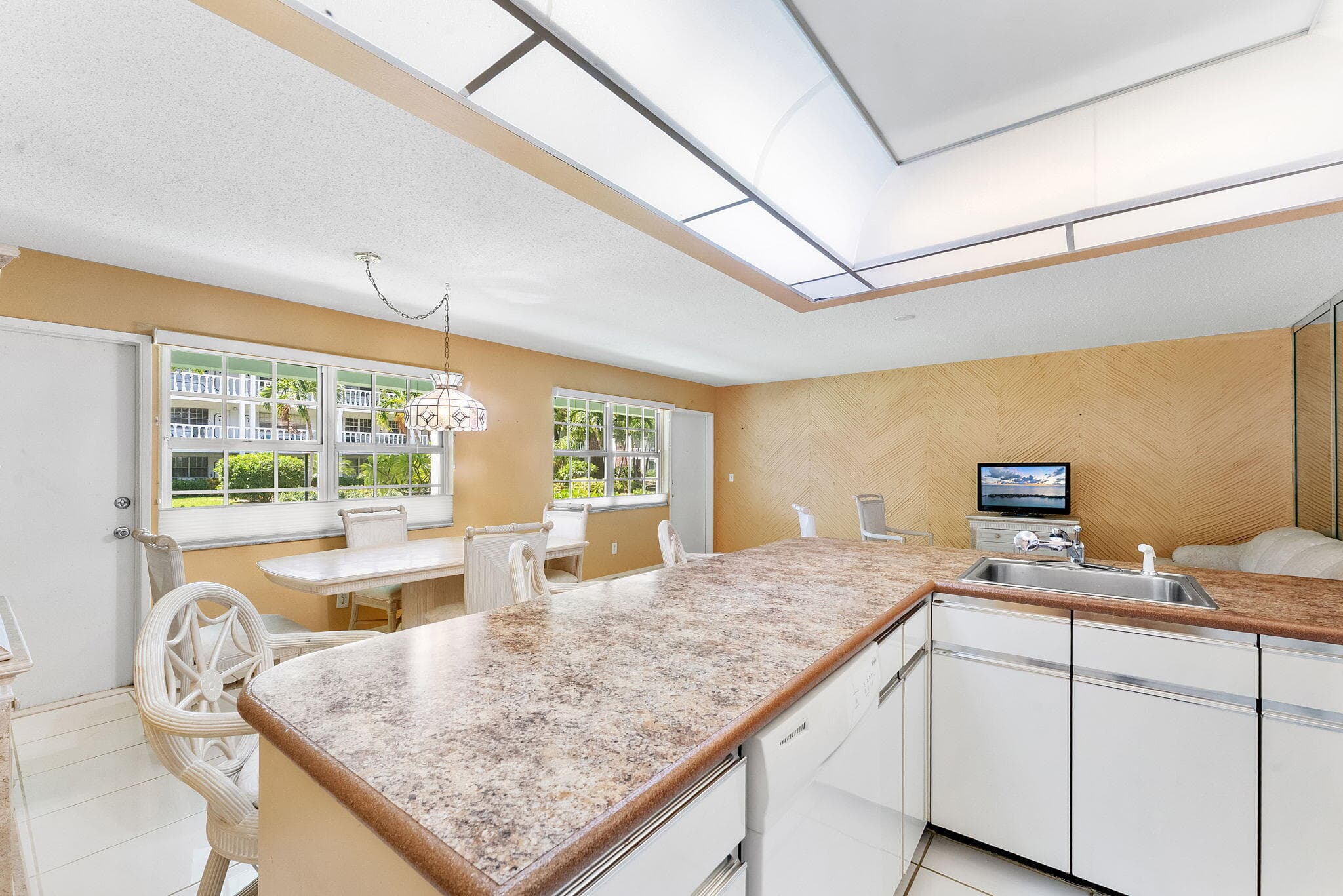 5208 NE 24TH Terrace F124, Fort Lauderdale, FL 33308 11