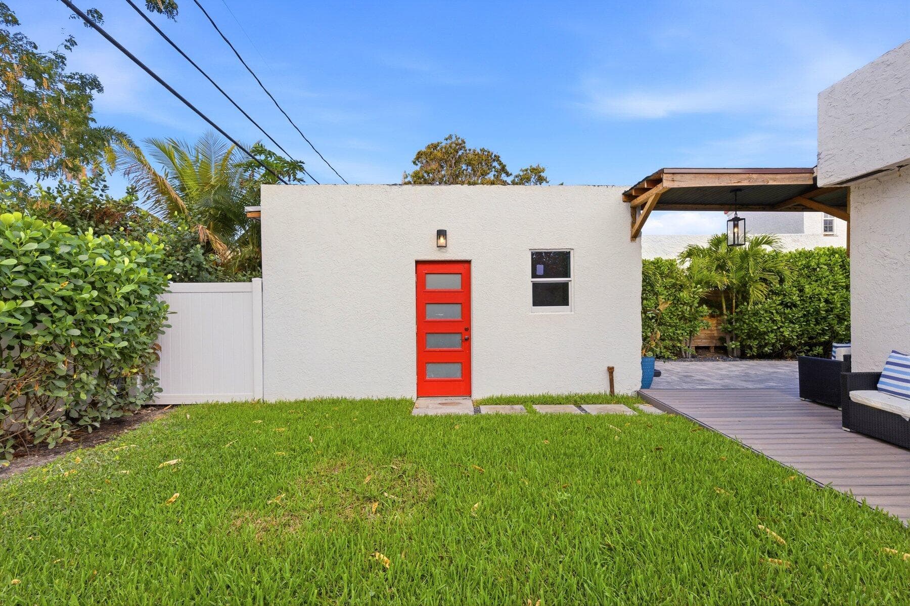 726 LYTLE Street, West Palm Beach, FL 33405 33