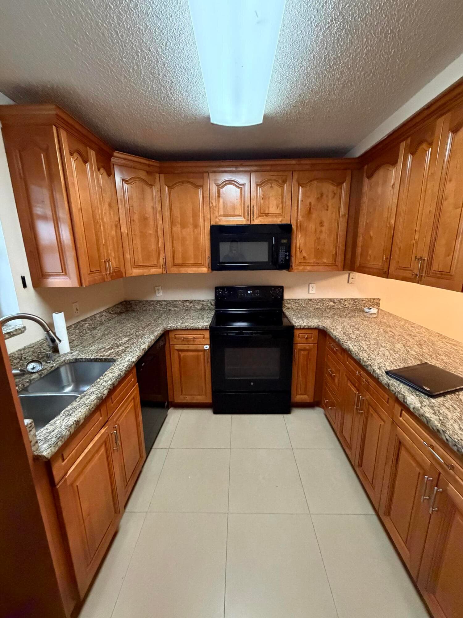 7696 Courtyard Run Run W, Boca Raton, FL 33433 5