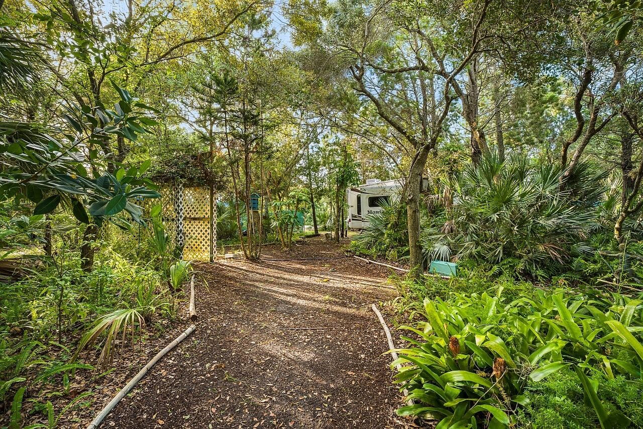 3955 FOOSHE Avenue, Sebastian, FL 32976 75