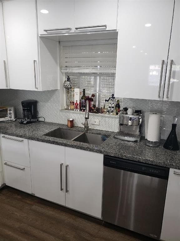 5170 SW 40TH Avenue 8E, Dania Beach, FL 33314 3