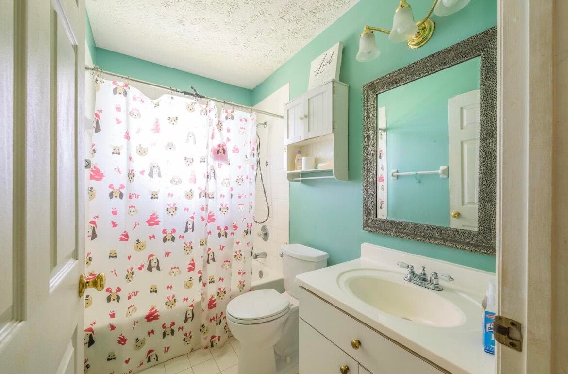 353 NW FERRIS Drive, Port St. Lucie, FL 34983 17