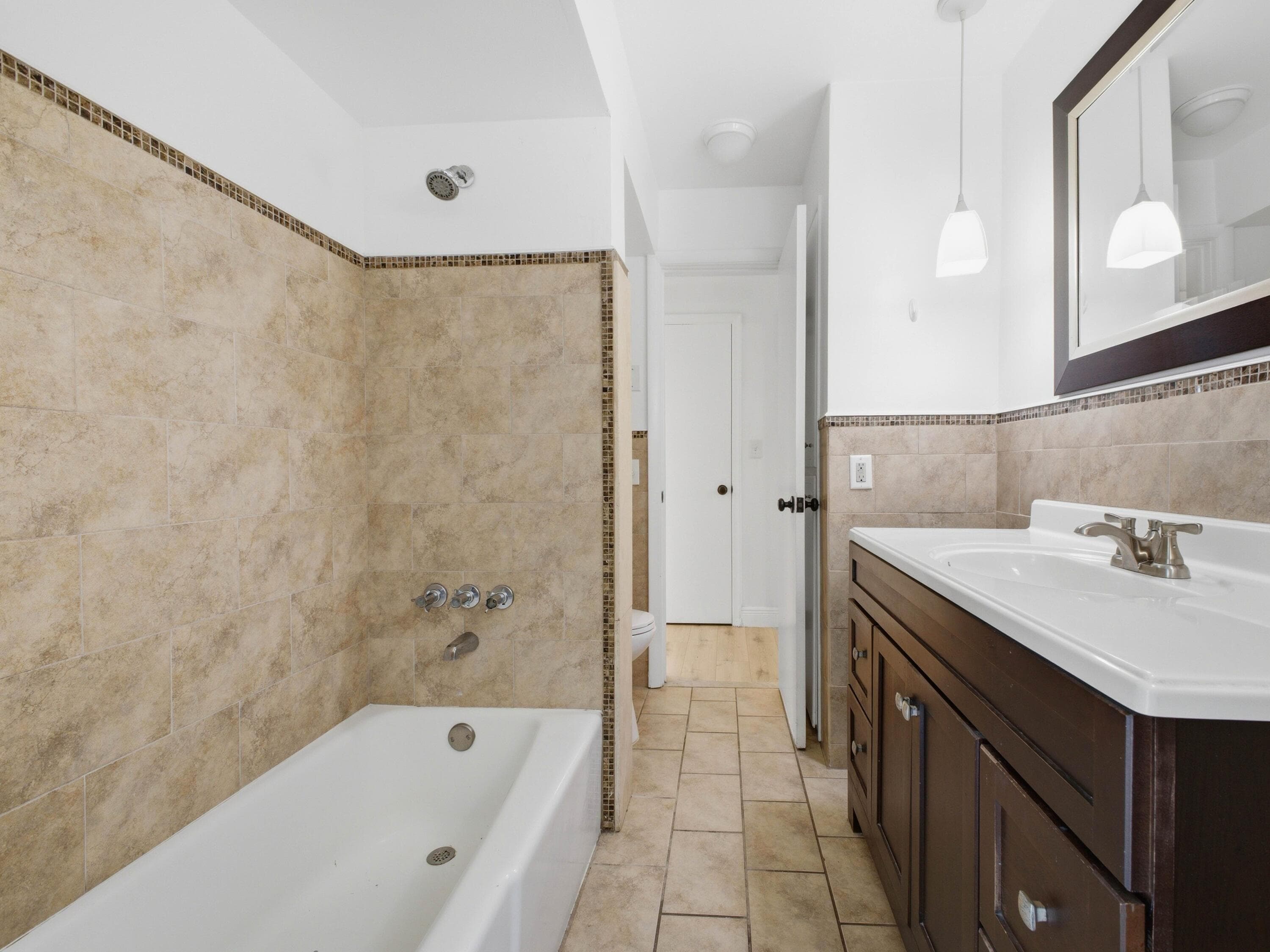 1680 NE 34TH Lane, Oakland Park, FL 33334 34