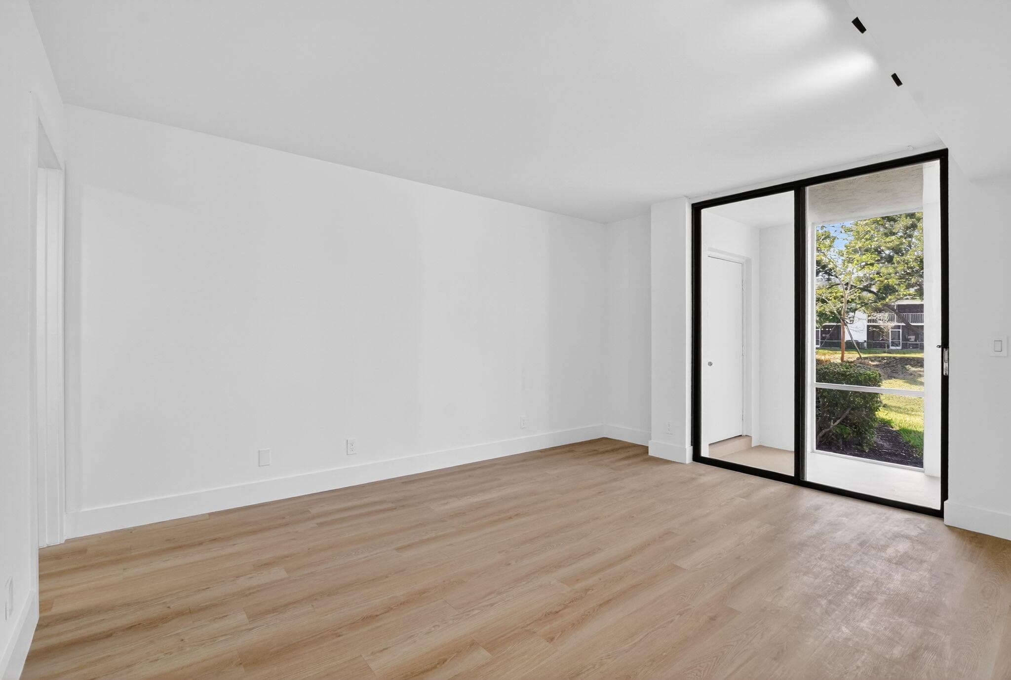 100 W Hidden Valley Boulevard 502, Boca Raton, FL 33487 6