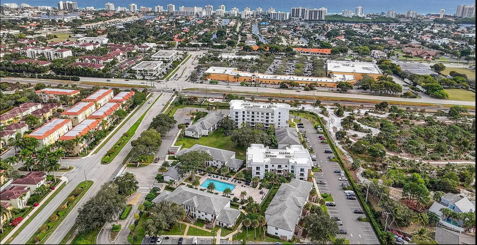 100 W Hidden Valley Boulevard 502, Boca Raton, FL 33487 17